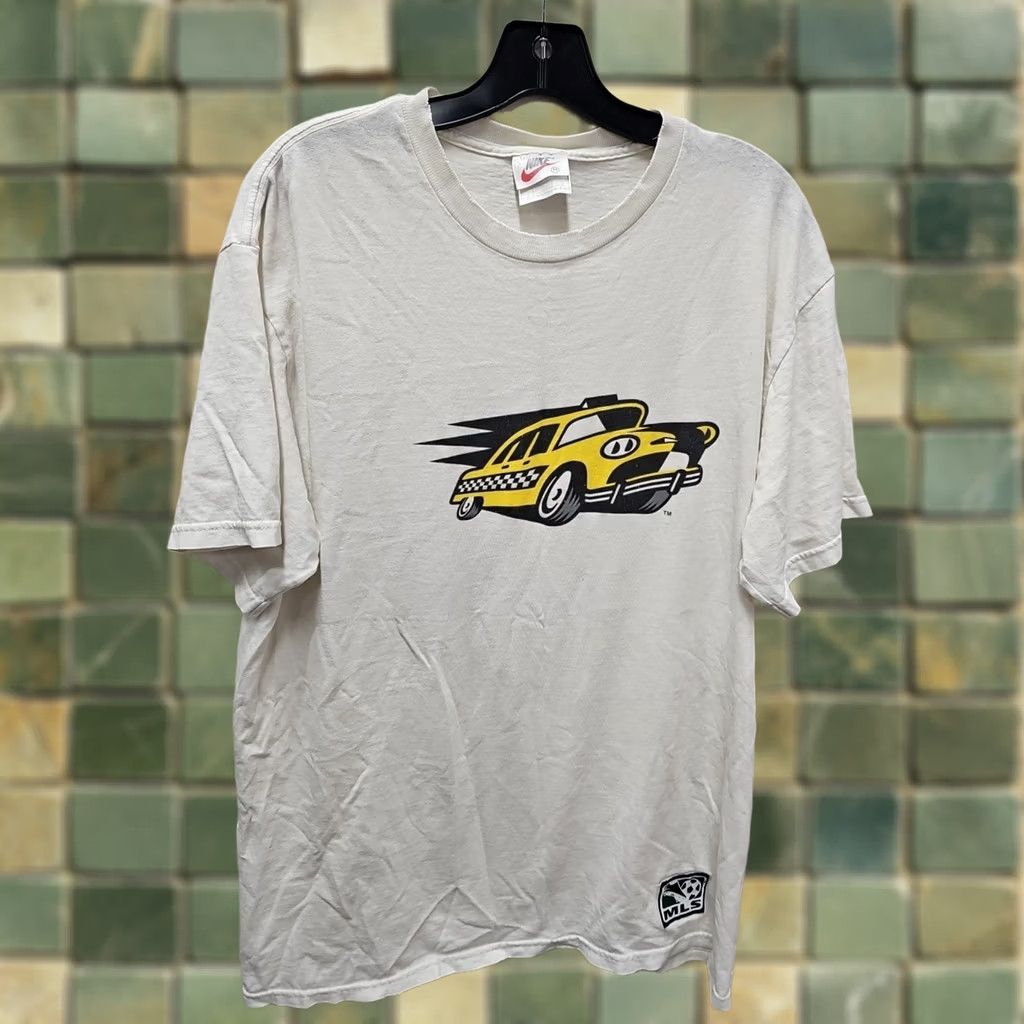 Nike Vintage Nike New York Metrostars Taxi MLS Promo Tee Shirt Medium Soccer White 90s Mens T-Shirt Size US M / EU 48-50 / 2 - 1 Thumbnail
