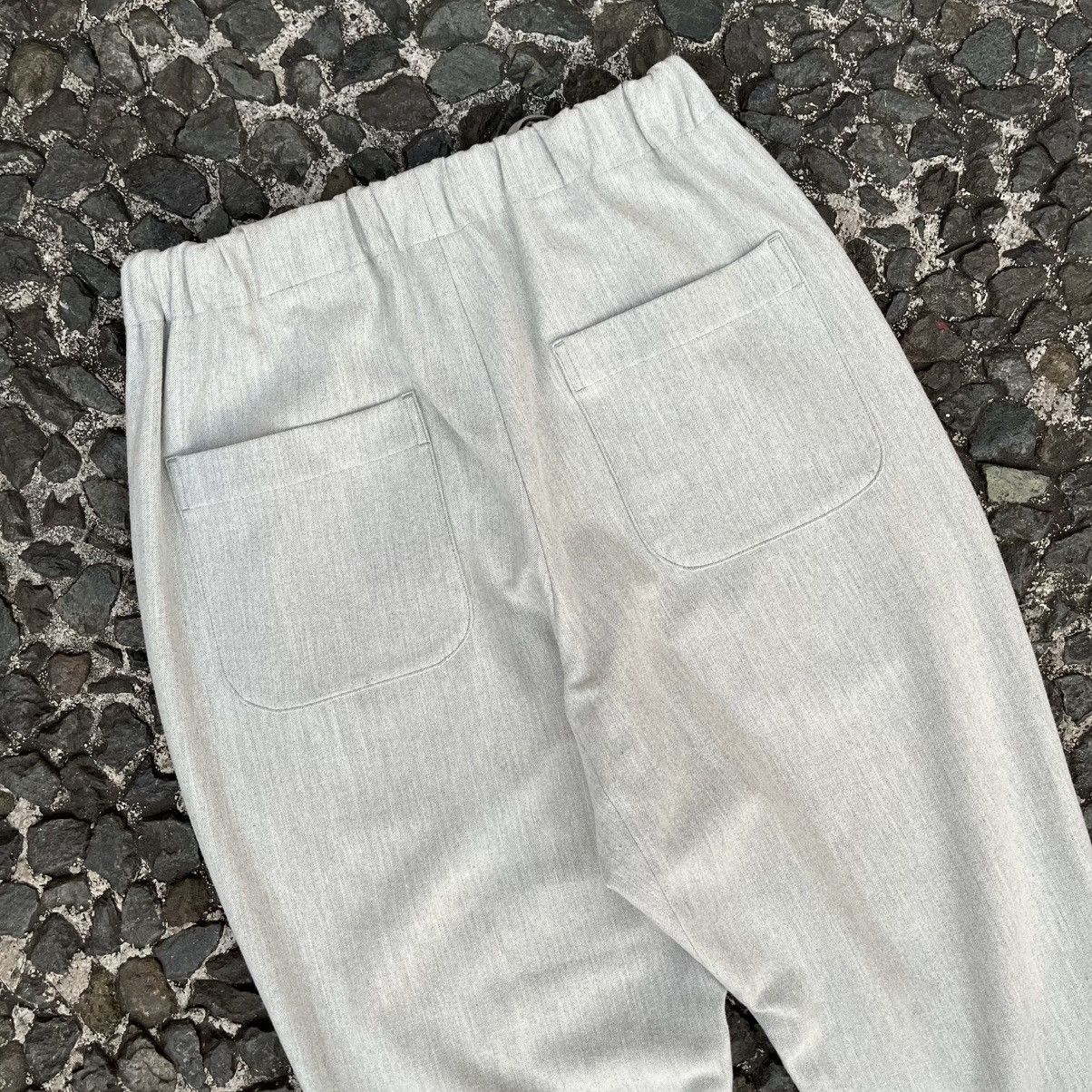 Issey Miyake Plantation Relaxed Tapered Drawstring Trousers Size US 30 / EU 46 - 9 Thumbnail