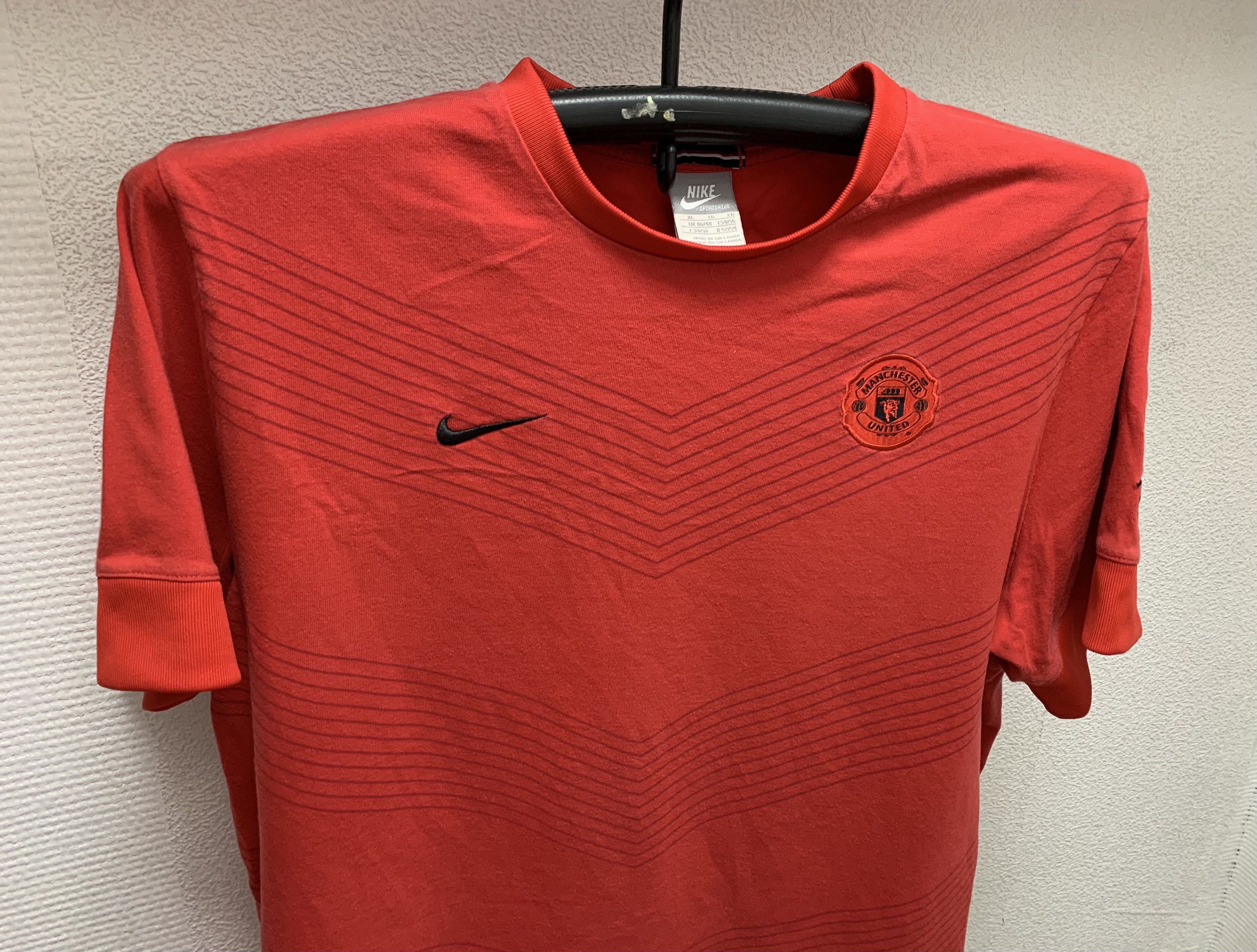 Nike Manchester United Nike soccer jersey t-shirt vintage Xl sz Size US XL / EU 56 / 4 - 6 Thumbnail