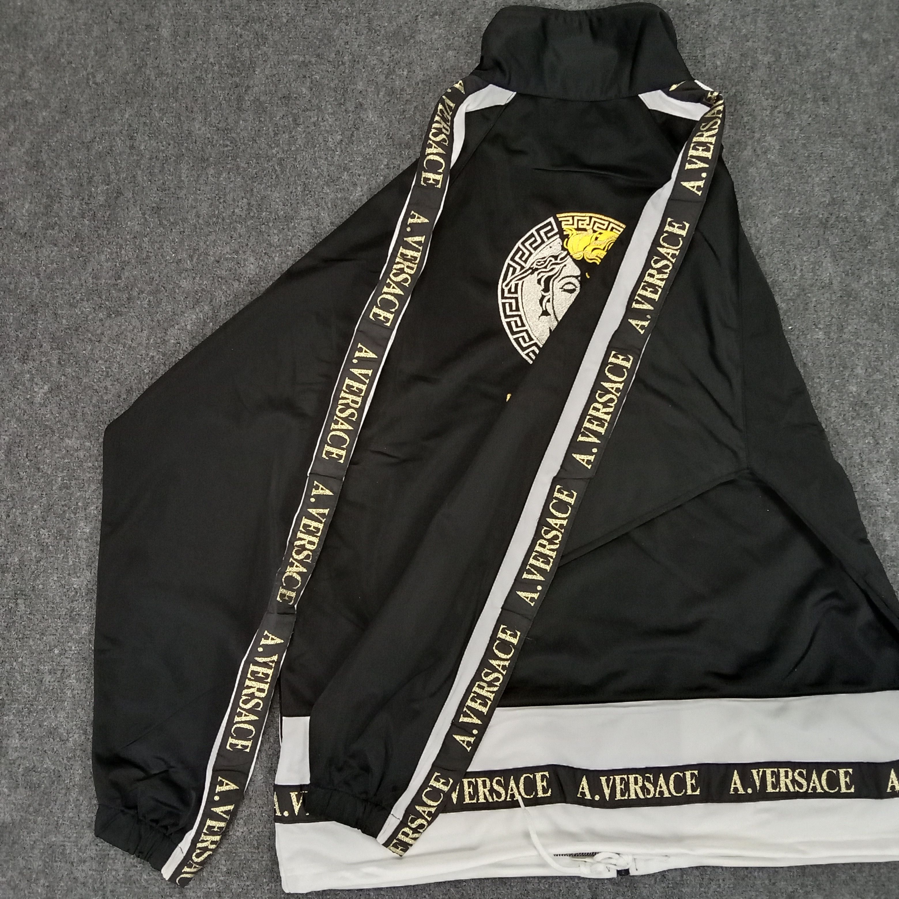 Versace × Vintage A.Versace Italian Brand Embroidery Coach Jacket Size US L / EU 52-54 / 3 - 3 Thumbnail