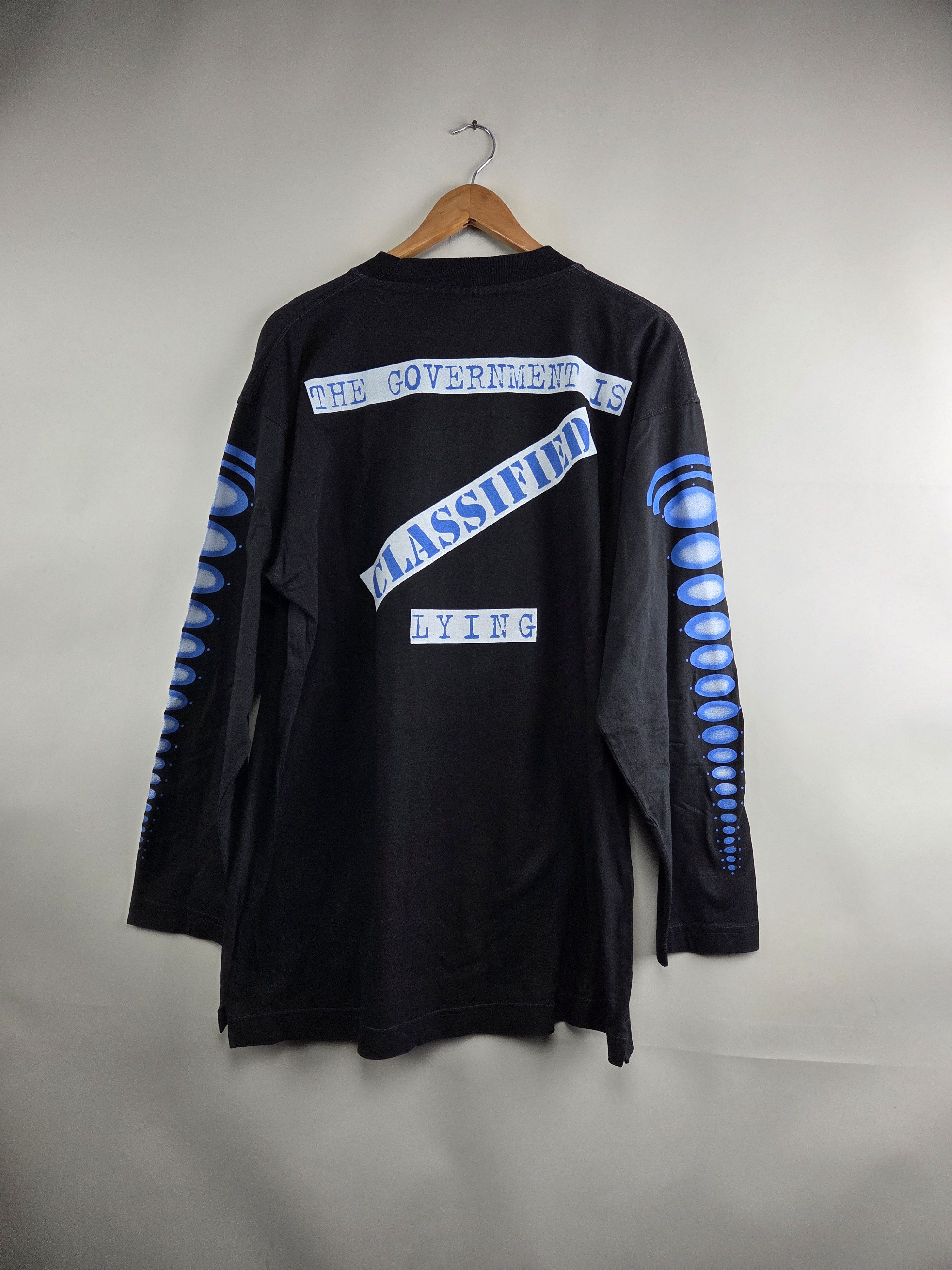 Alien Workshop × Vintage 90s Alien UFO The government is lying Long-sleeved XL Size US XL / EU 56 / 4 - 5 Thumbnail