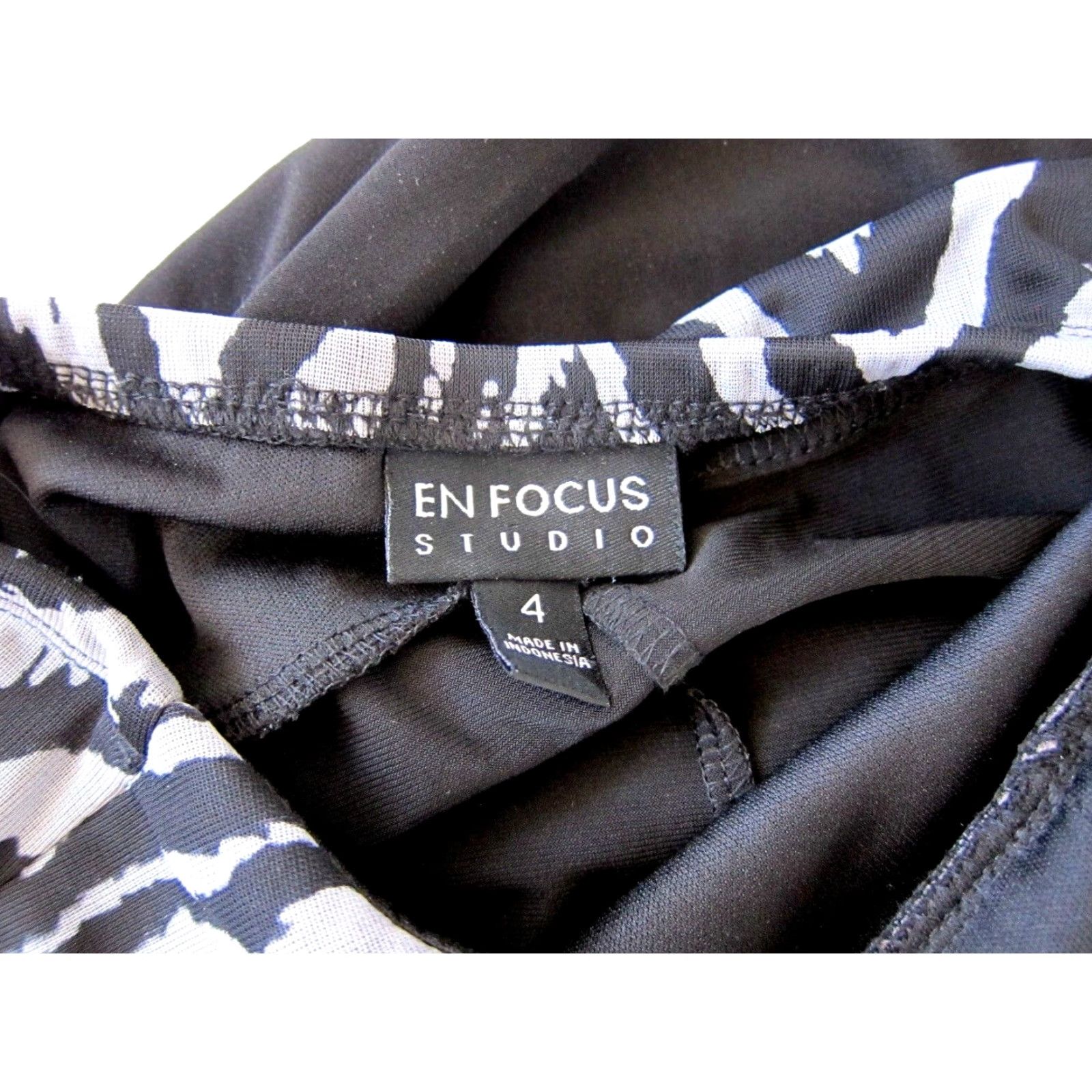 Vintage En Focus Studio Stretch Black Zebra Print Ruffle Bodycon Halter Dress 4 Size L / US 10 / IT 46 - 5 Thumbnail