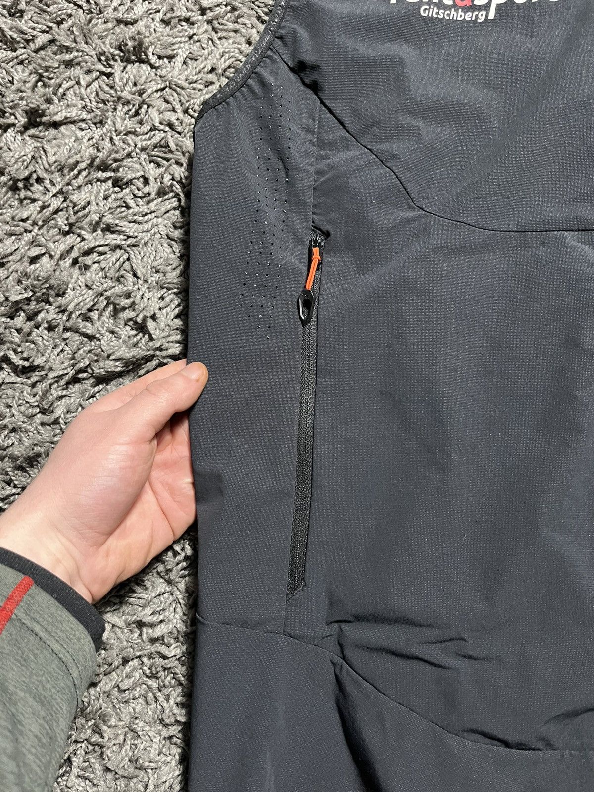 Other DYNAFIT TRANSALPER DYNASTRETCH VEST SIZE ADULT M RRP 130€ Size US M / EU 48-50 / 2 - 3 Thumbnail