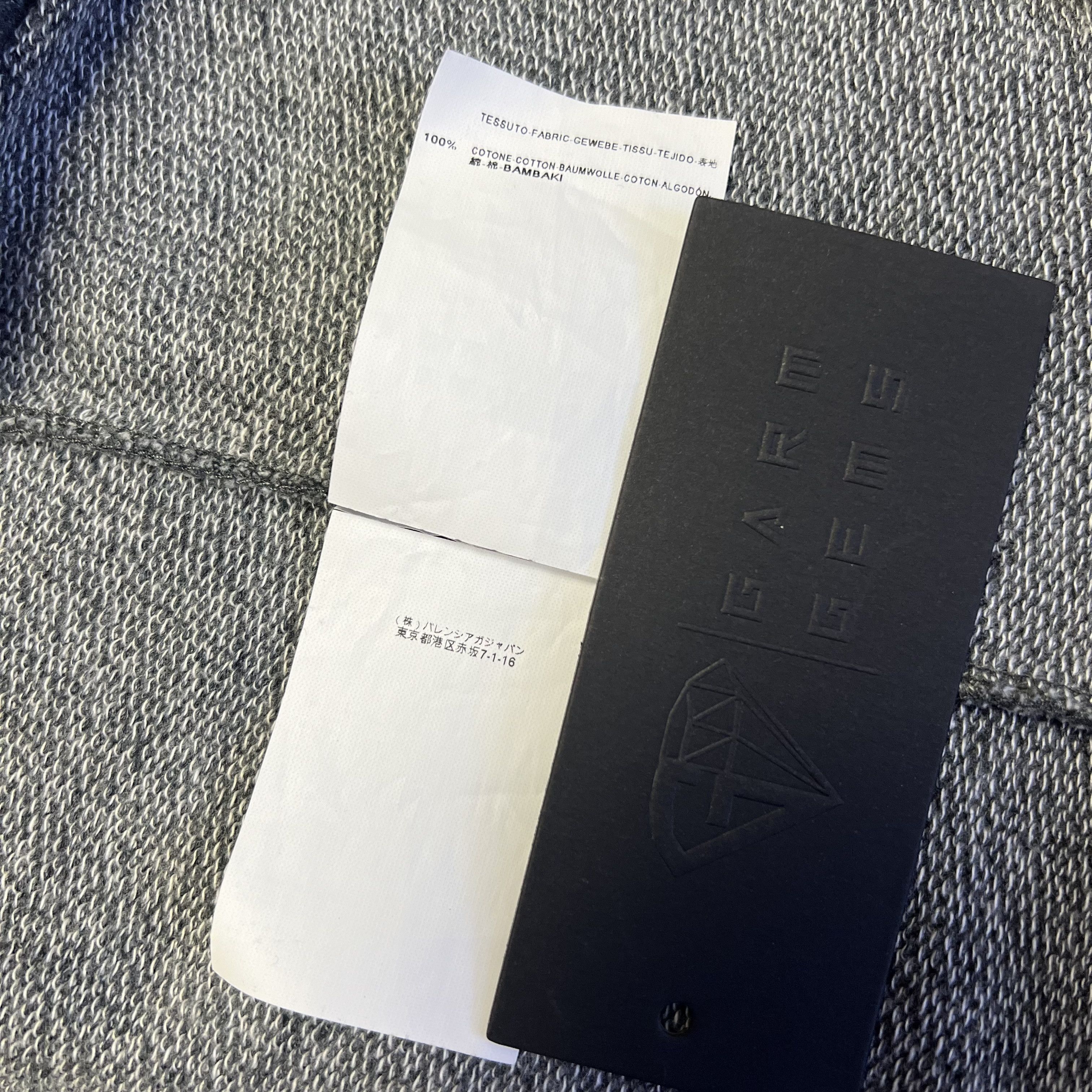 Balenciaga Balenciaga B Logo Knit Sweatshirt Size US XL / EU 56 / 4 - 6 Thumbnail