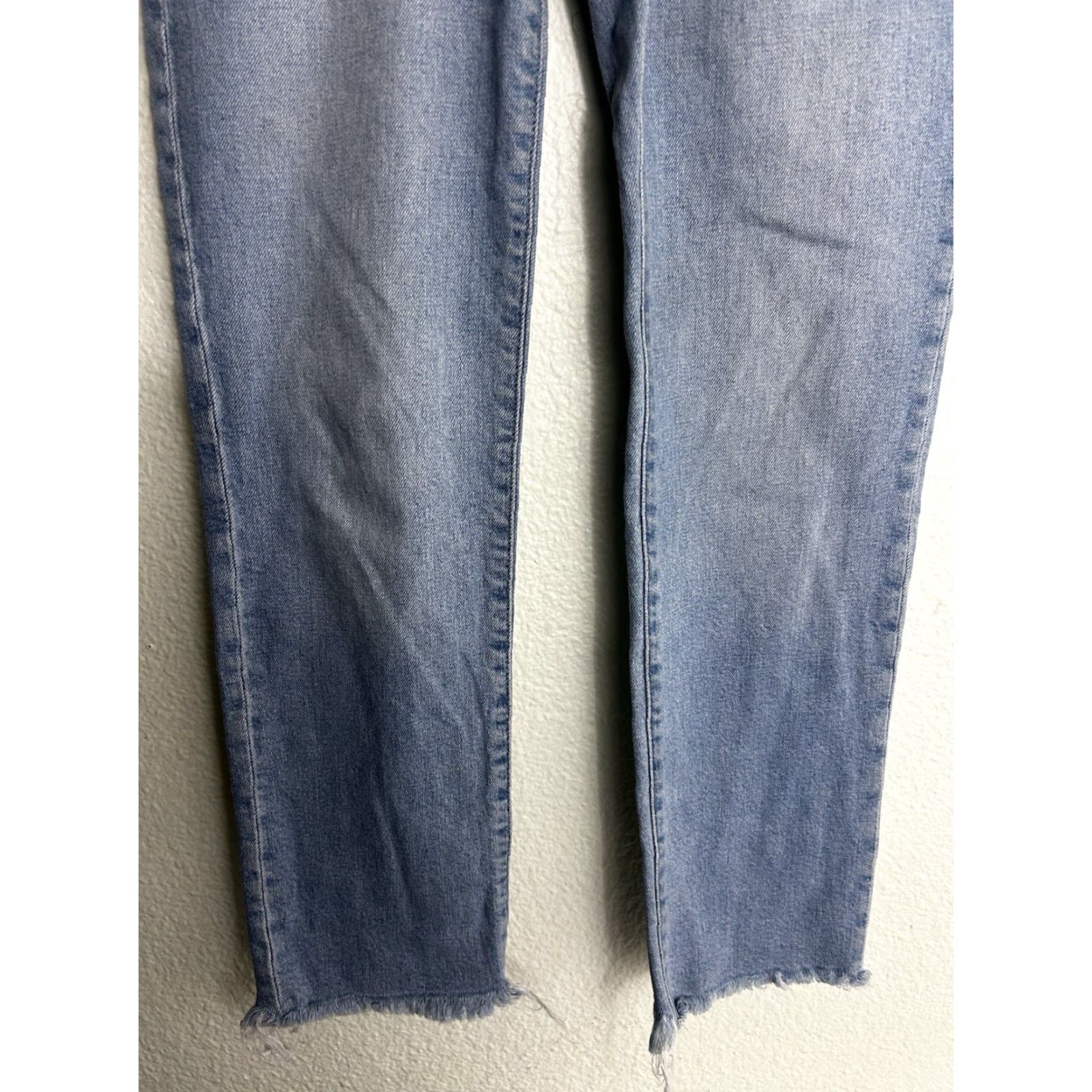 Madewell Madewell Womens Jeans Light Wash Vintage 24x27 Raw Hem Straight 24 25in Blue Size 42" / US 20 - 2 Thumbnail