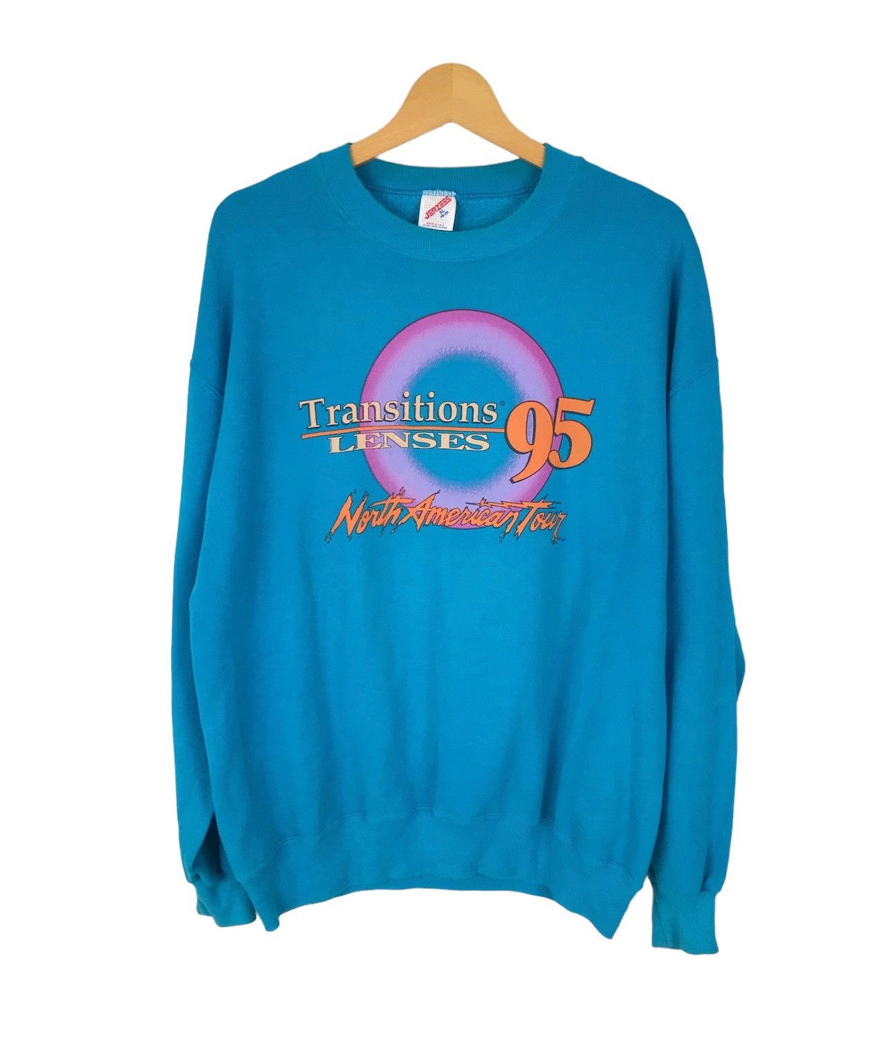 Vintage Vintage TRANSITIONS LENSES North American Tour Sweatshirt Size US L / EU 52-54 / 3 - 1 Thumbnail