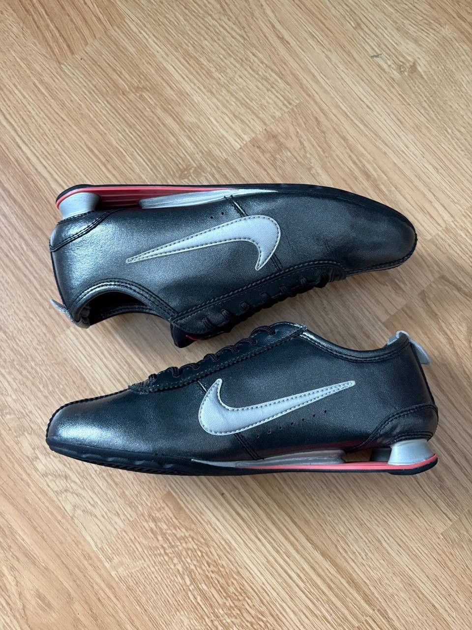 Nike Nike Air Shox Rivalry Black Silver Size US 5 / IT 35 - 4 Thumbnail