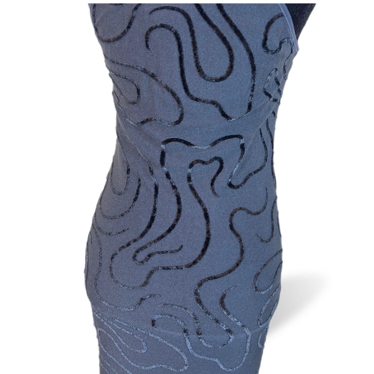 Versus Versace × Vintage Vintage Versus by Gianni Versace Black Velvet Midi Dress Size S / US 4 / IT 40 - 4 Thumbnail