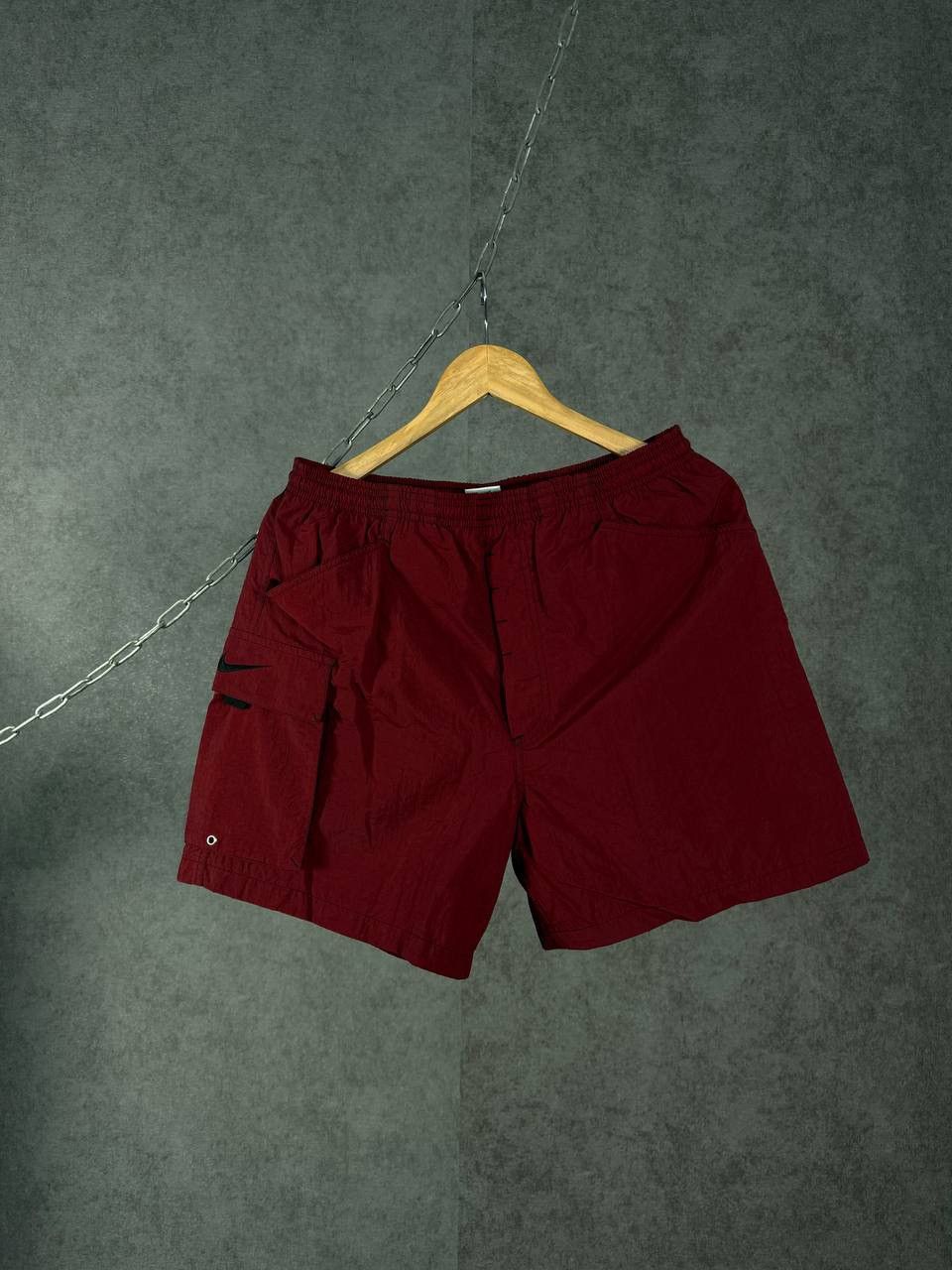 Nike Nike swoosh vintage nylon shorts Size US 32 / EU 48 - 1 Thumbnail