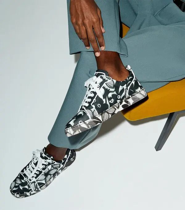 Christian Louboutin o1s1wg110625 Louis Junior Orlato Flat in Black/White Size US 9.5 / EU 42-43 - 6 Thumbnail