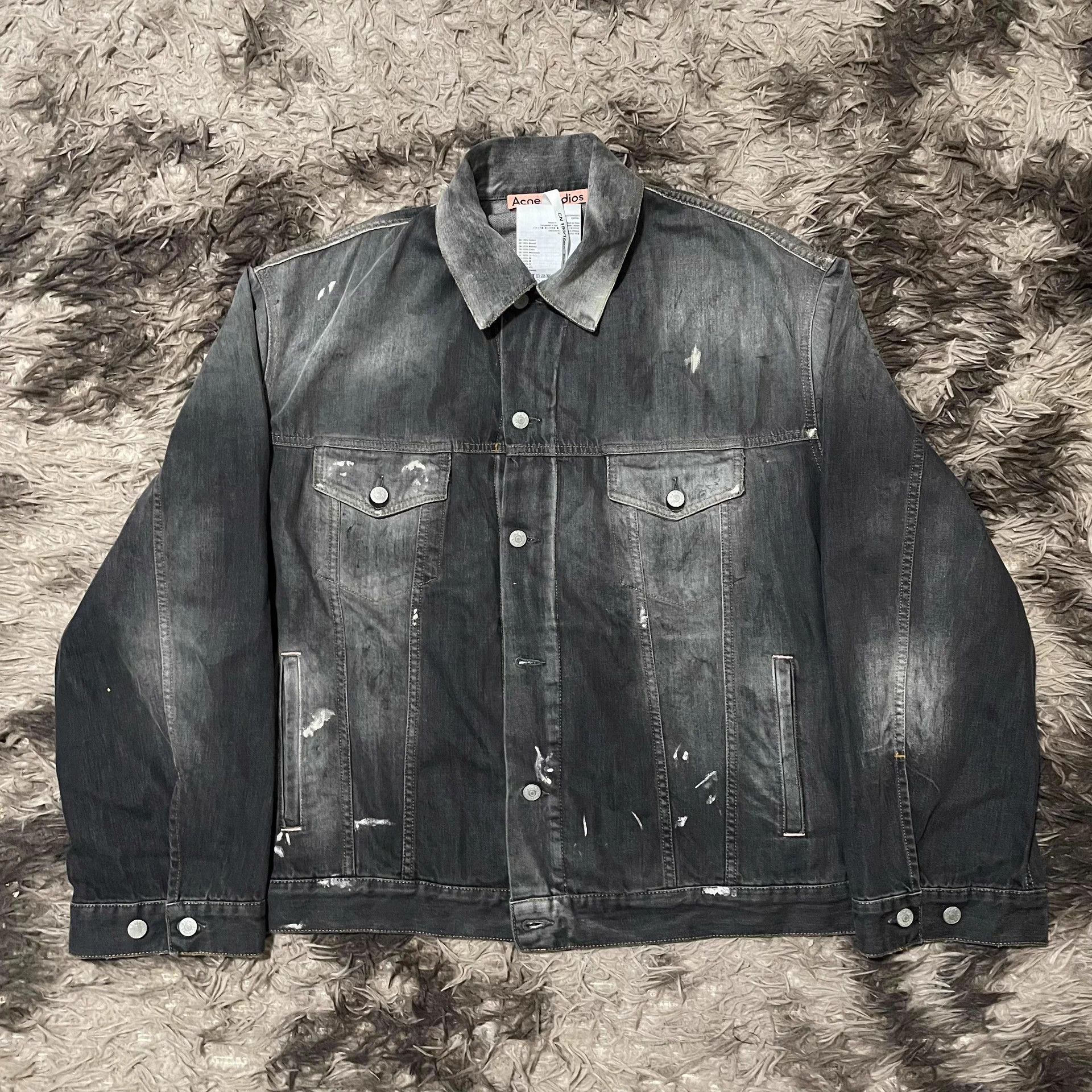 Acne Studios Acne Studios 25SS washed black gray vintage denim jacket Size US L / EU 52-54 / 3 - 1 Thumbnail