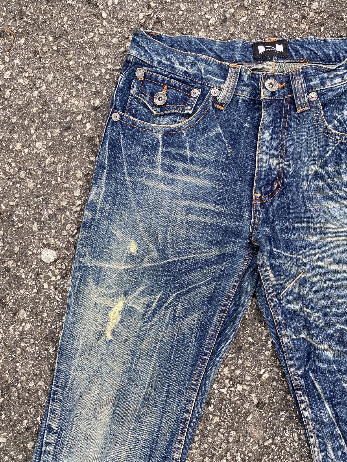 If Six Was Nine × Tornado Mart 2000s Nylaus Crew Claws Mark Design Flare Denim Size US 31 - 8 Thumbnail