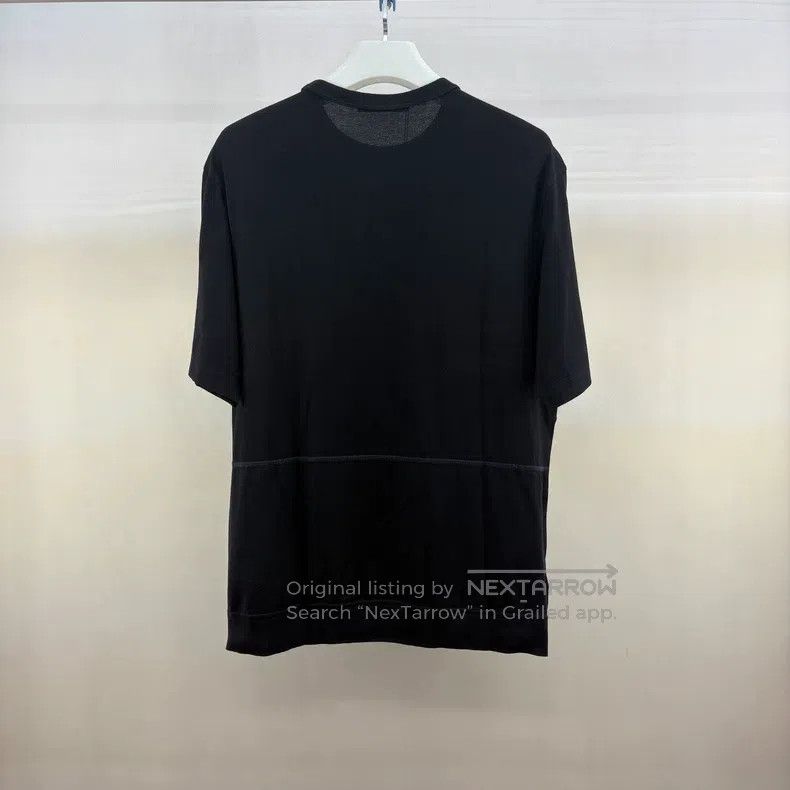 Louis Vuitton Louis Vuitton Bullet screen logo black short sleeve Size US S / EU 44-46 / 1 - 2 Thumbnail