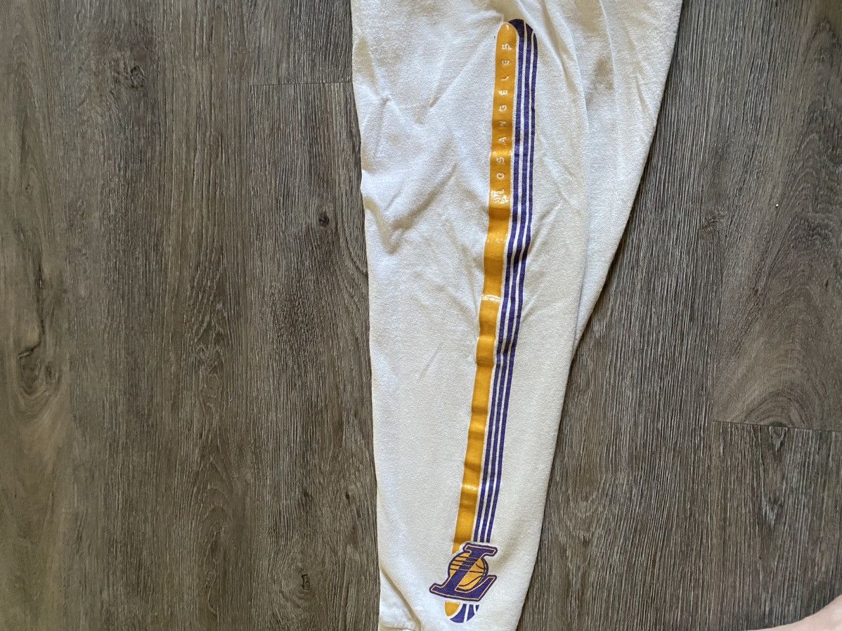 Nike Lakers Long sleeve Size US XL / EU 56 / 4 - 4 Thumbnail