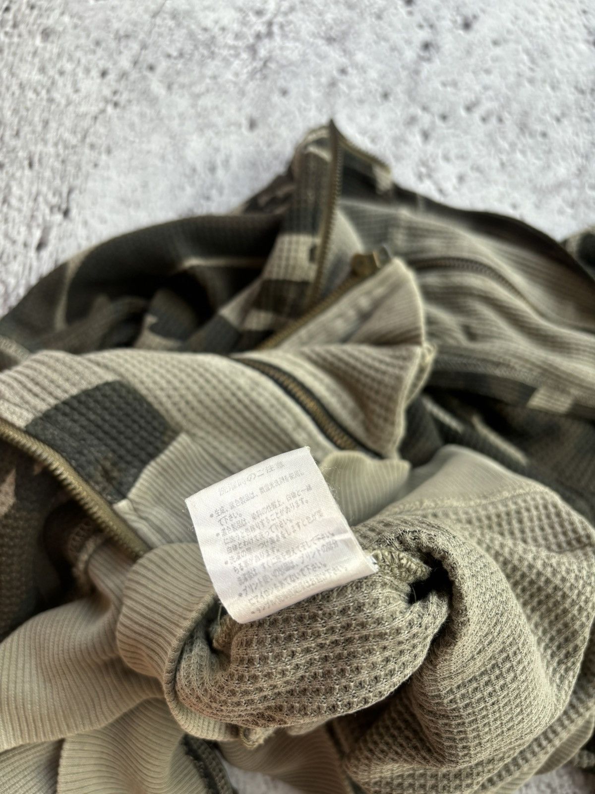 If Six Was Nine Double zipper power to the people black label camo Size US L / EU 52-54 / 3 - 9 Thumbnail