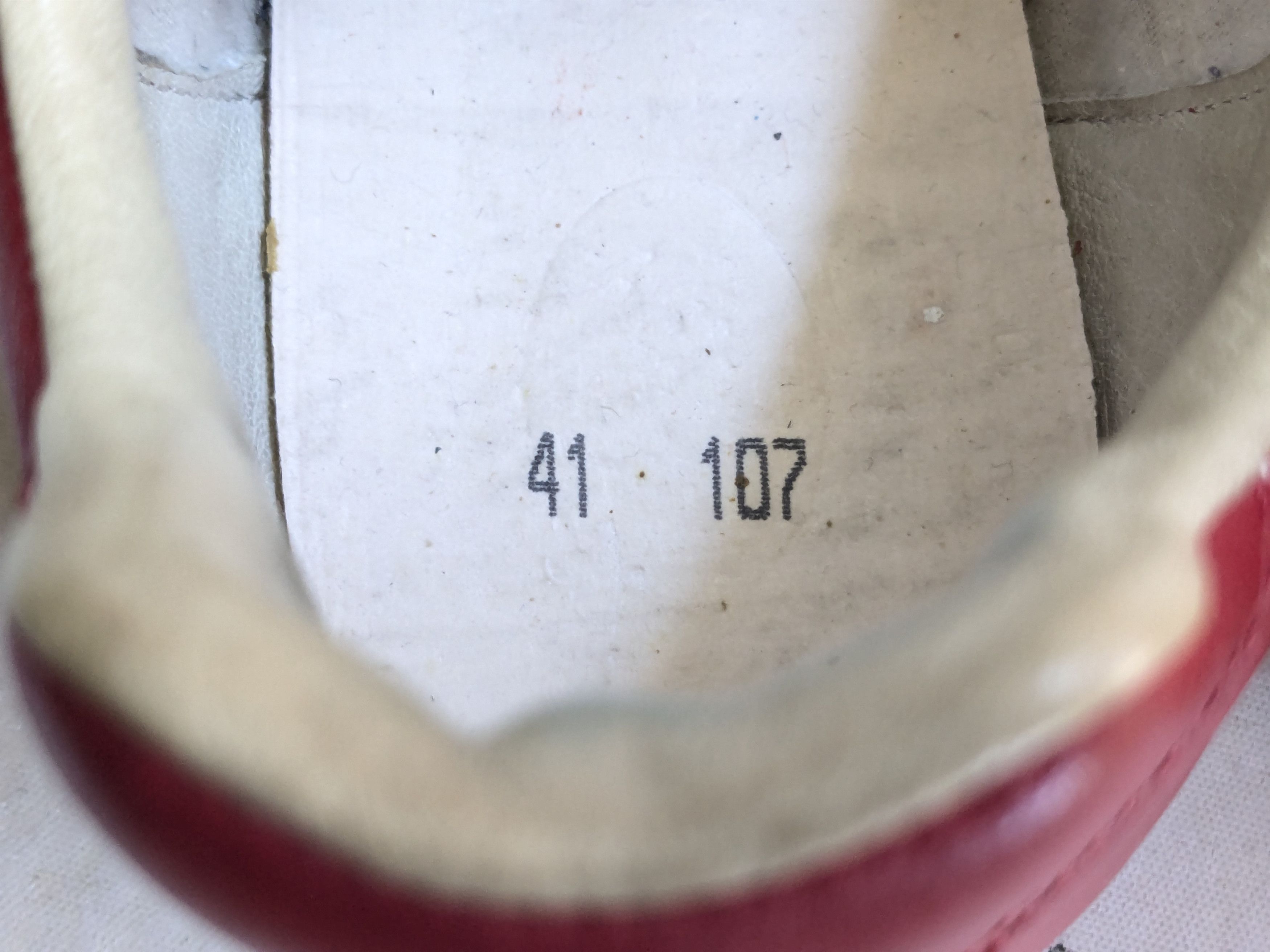 Maison Margiela Maison Margiela GAT Replica Red Paint Splatter 8 41 Size US 8 / EU 41 - 6 Thumbnail