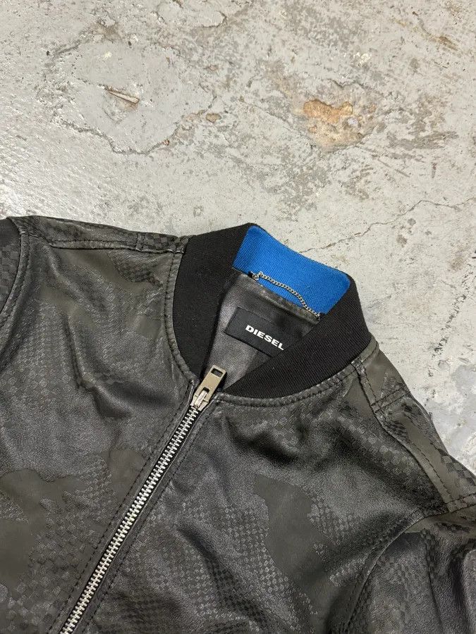 Diesel 2000s Diesel Camo Square Black Leather Bomber Jacket Size US S / EU 44-46 / 1 - 4 Thumbnail