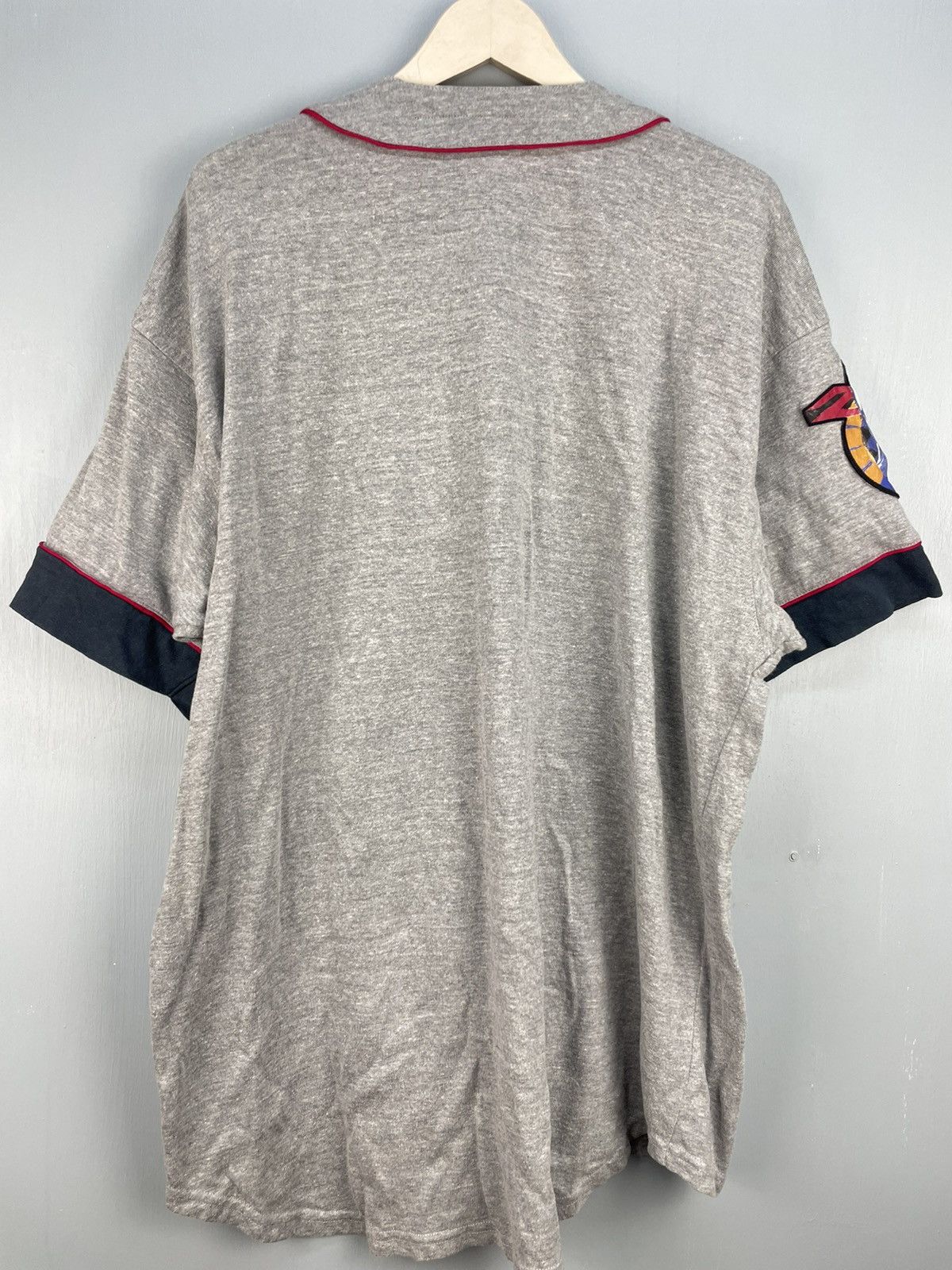 Nike Vintage 90s Nike Air Jordan basketball button up jersey Size US L / EU 52-54 / 3 - 4 Thumbnail