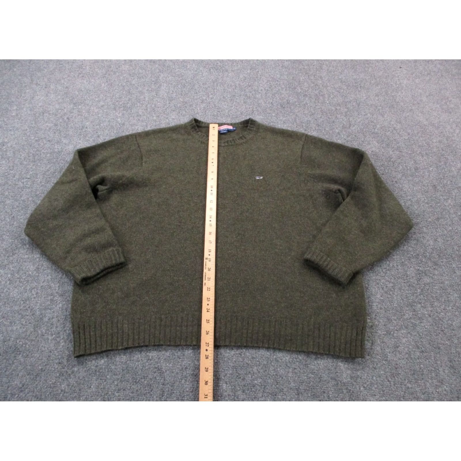 Vineyard Vines Vineyard Vines Sweater Mens XL Olive Green Wool Pullover Casual Basic Men Wool Pullover Olive Green Vineyard Vines Shirt? Size US XL / EU 56 / 4 - 3 Thumbnail