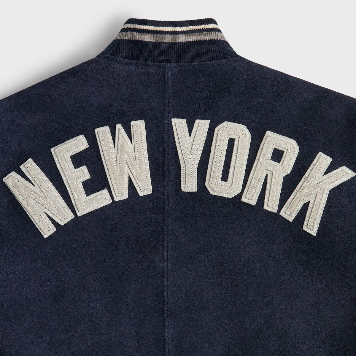 Kith × New York Yankees Kith for the NY Yankees Suede Porter Bomber Jacket Sz Medium Size US M / EU 48-50 / 2 - 7 Thumbnail