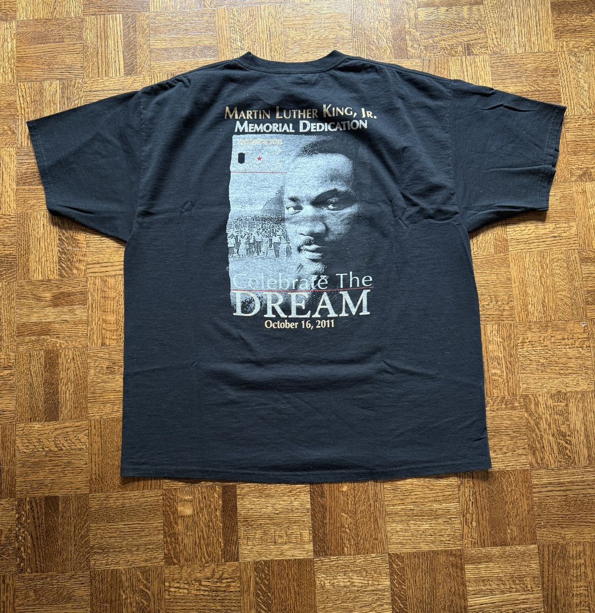 Vintage Vintage Martin Luther King Jr. Memorial Graphic Tee Size US XL / EU 56 / 4 - 2 Thumbnail