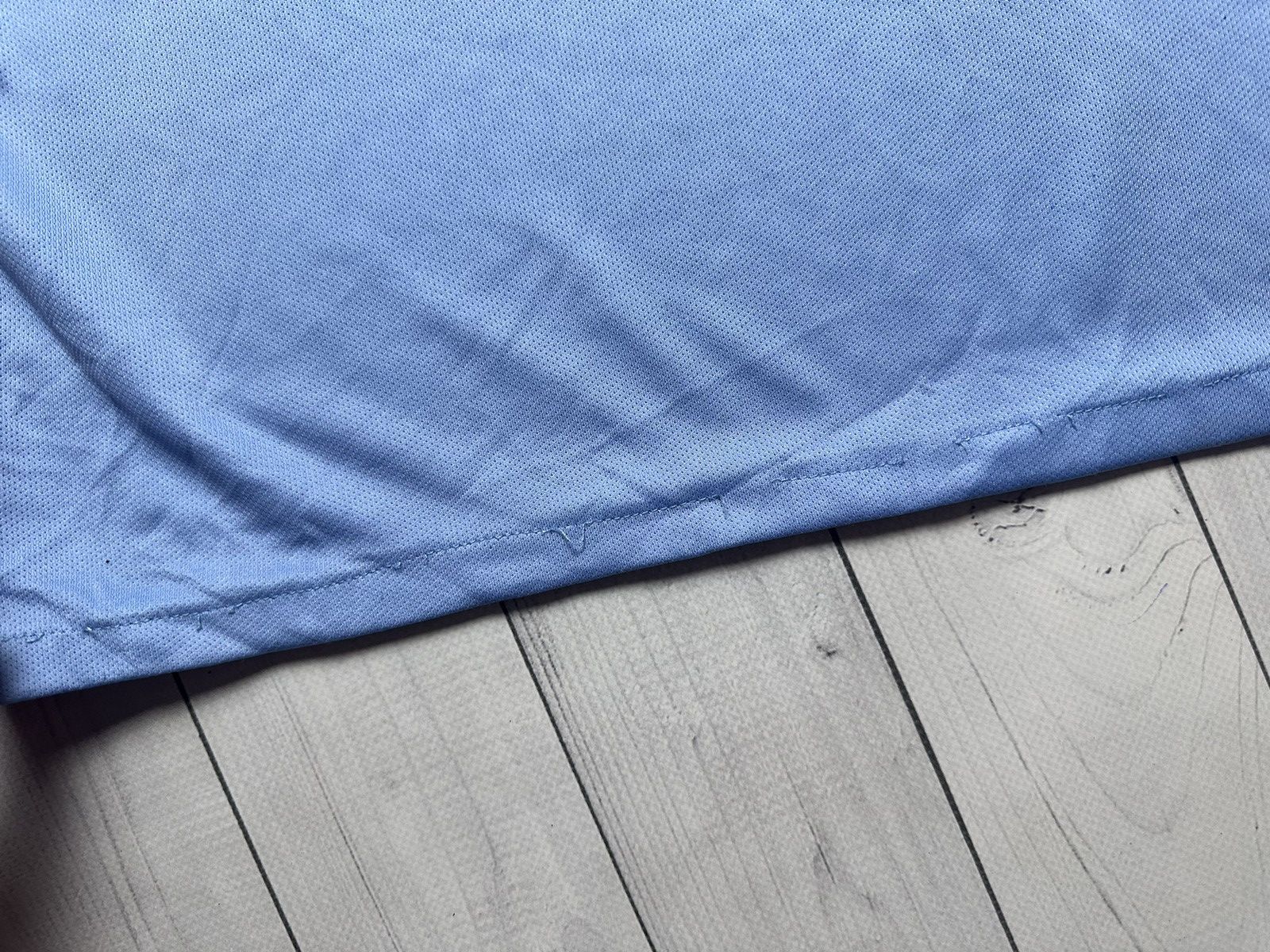 Vintage Manchester City soccer tee blue logo distressed Size US M / EU 48-50 / 2 - 5 Thumbnail