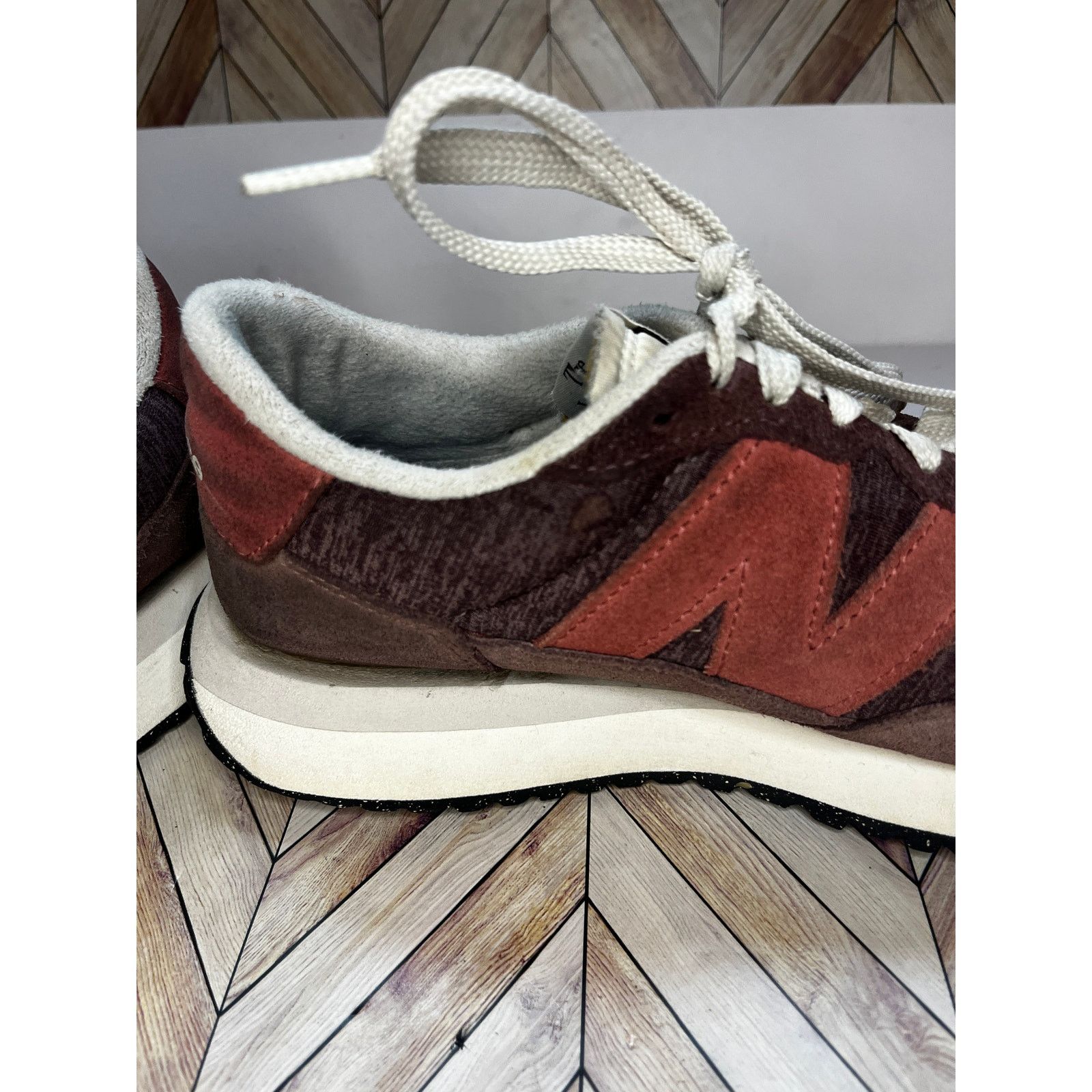 New Balance New Balance Suede Lace Up Running Sneakers Brown US W8/M6.5 Size US 8 / IT 38 - 11 Thumbnail