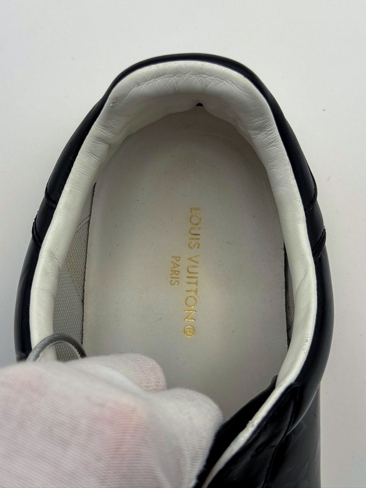 Louis Vuitton Louis Vuitton Rivoli Monogram Leather Sneakers Size US 11 / EU 44 - 14 Thumbnail