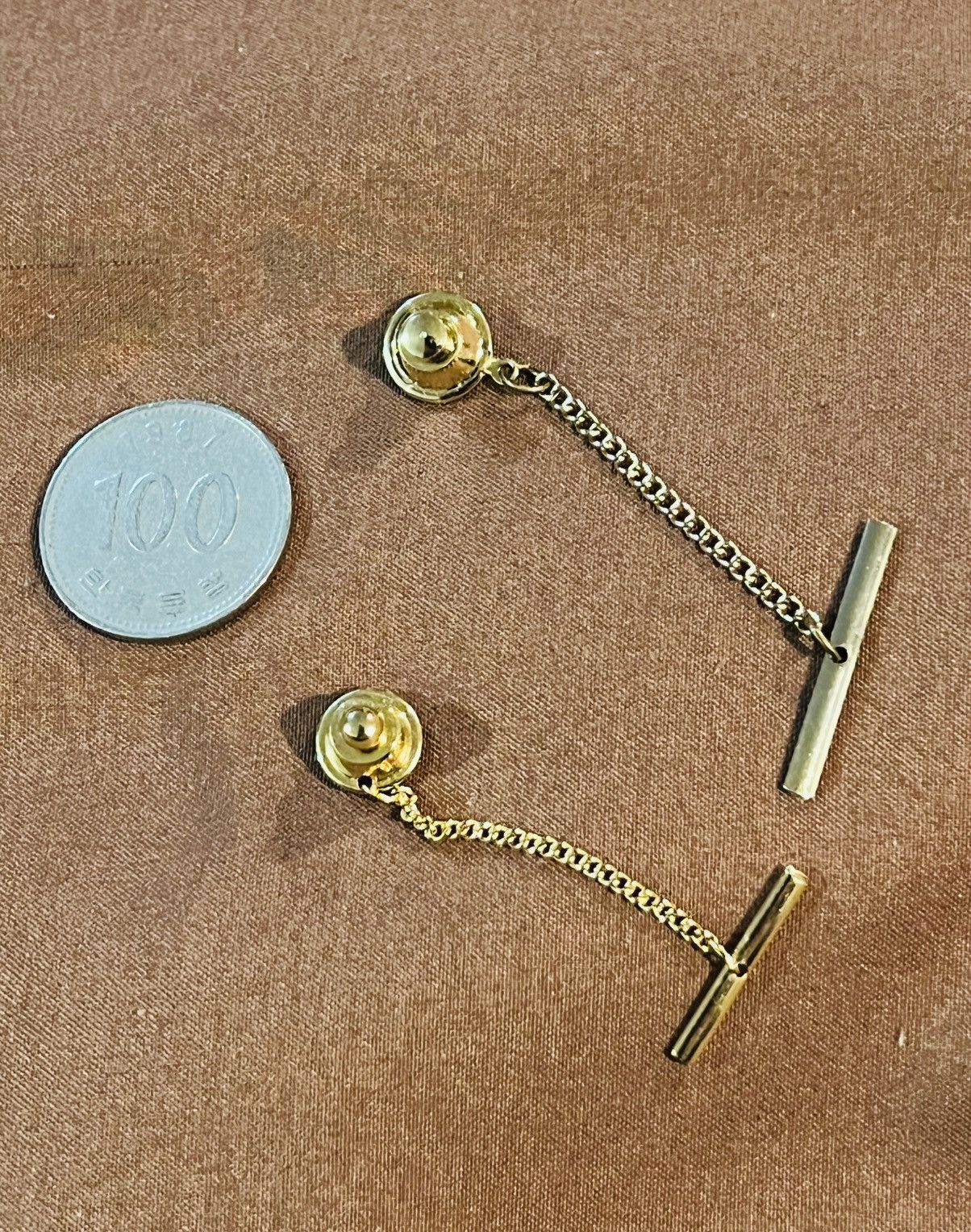 Other 80s Gold-Tone Collar Bar Pins w/ Chain & T-Bar Anchor Size ONE SIZE - 4 Thumbnail