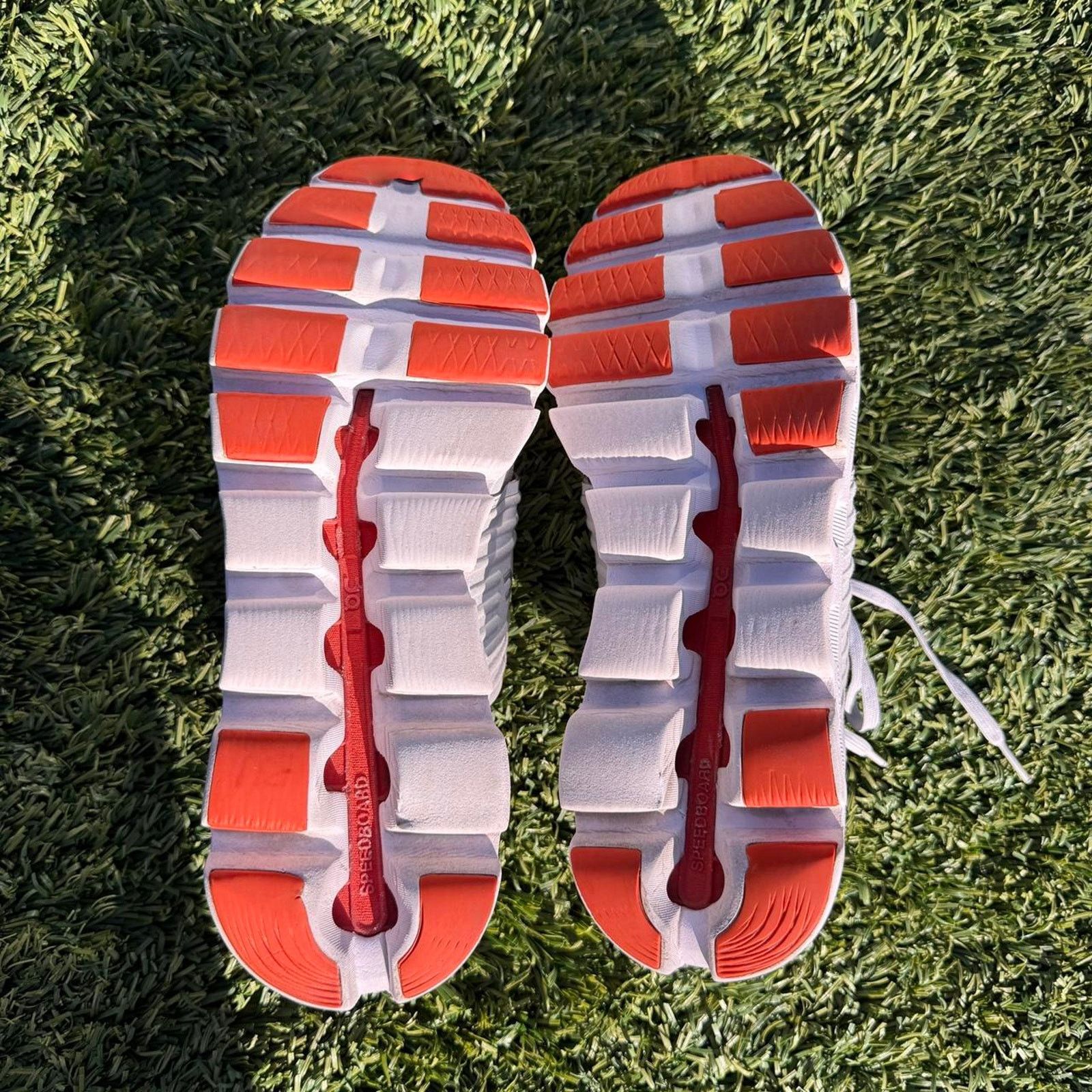 On On Running Cloudswift White Flame Orange Size 9.5M US Size US 9.5 / EU 42-43 - 6 Thumbnail