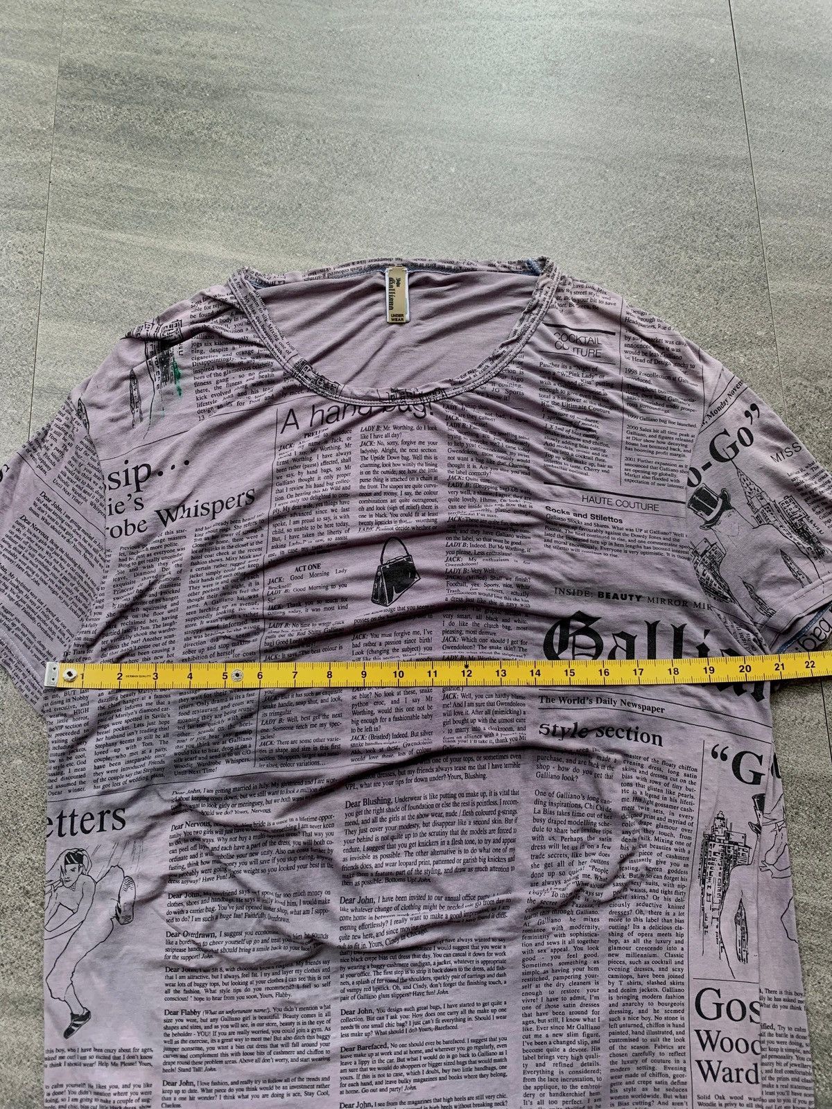 John Galliano 2000s Gazzete Newspaper tee Size US L / EU 52-54 / 3 - 13 Thumbnail