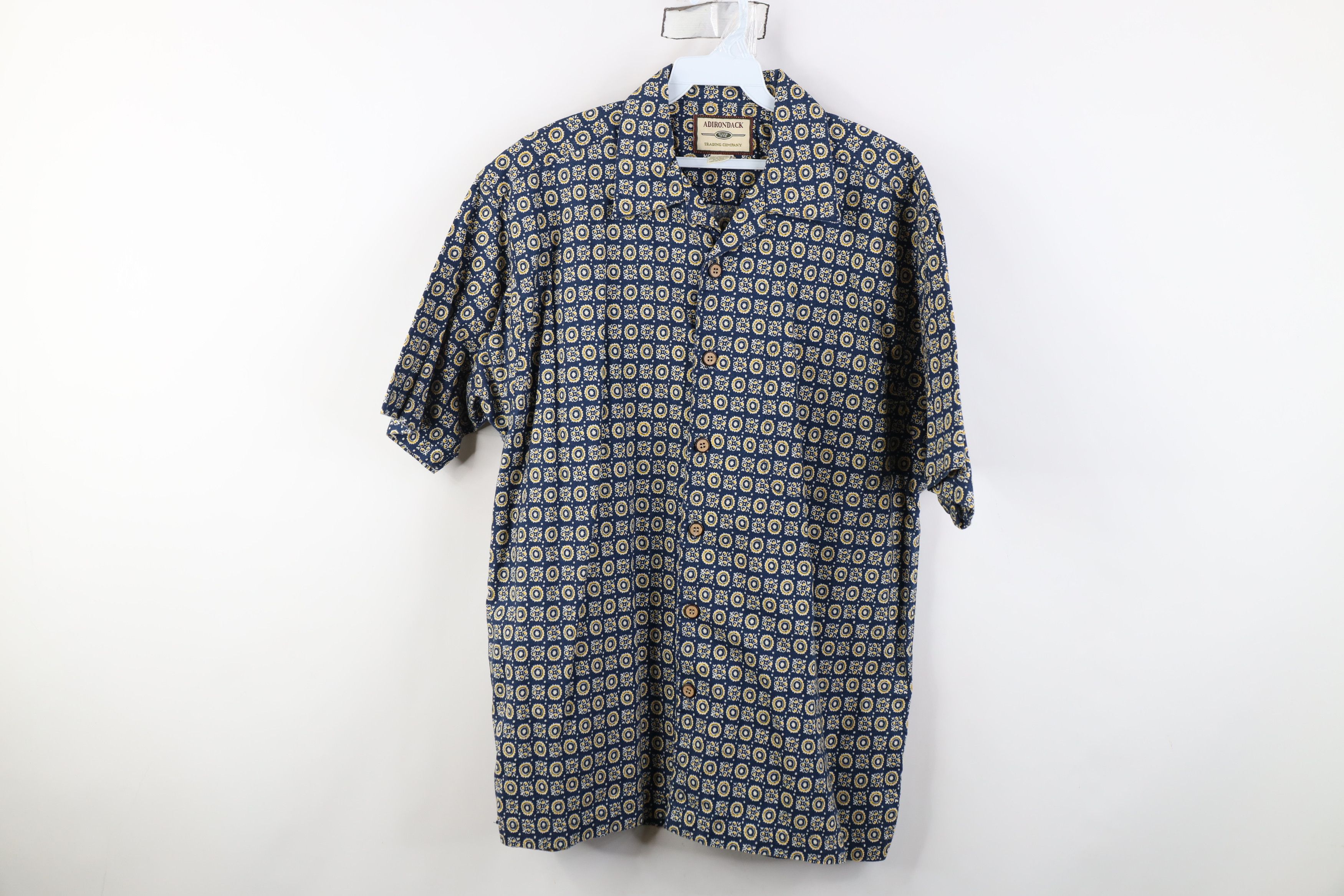 Vintage Vintage 90s Streetwear Geometric Baggy Collared Button Shirt Size US M / EU 48-50 / 2 - 1 Thumbnail