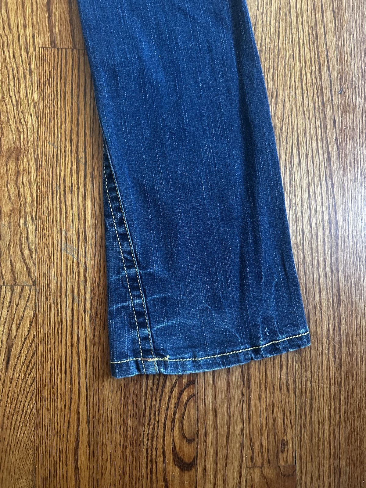 True Religion Flared true religion jeans size 29, section JOEY BIG T Size US 29 - 7 Thumbnail