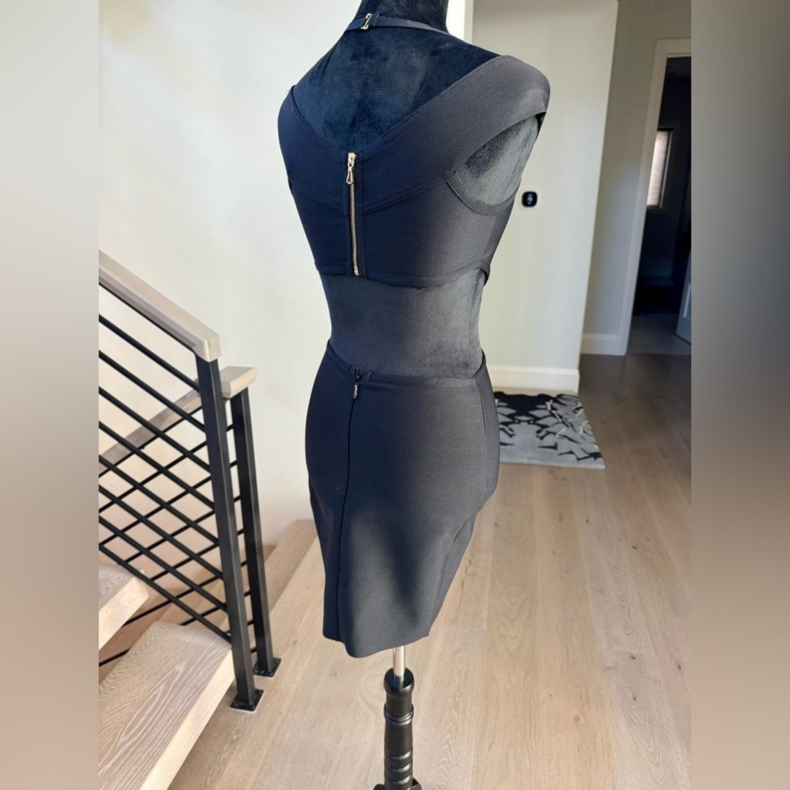 Other New Y2K Cut out Elegant Black Dress size XS Size XS / US 0-2 / IT 36-38 - 3 Thumbnail