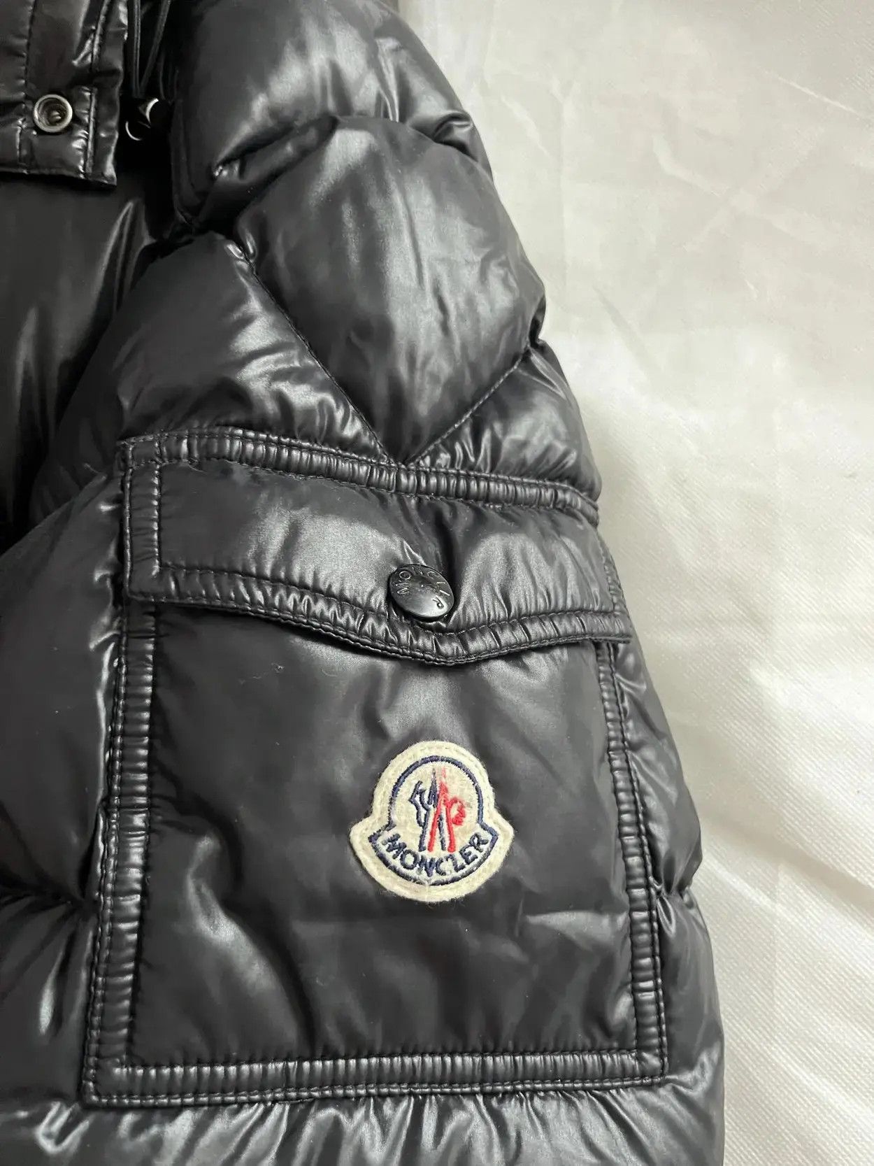 Moncler Moncler Maya Hooded Short Down Jacket Size US XL / EU 56 / 4 - 4 Thumbnail