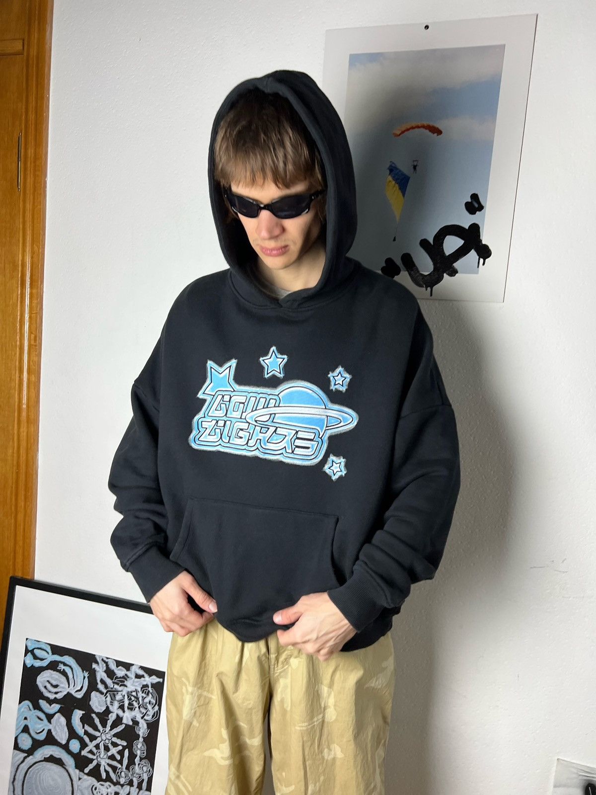 Other Low Lights hoodie heavyweight cotton body fit space star Size US M / EU 48-50 / 2 - 12 Thumbnail