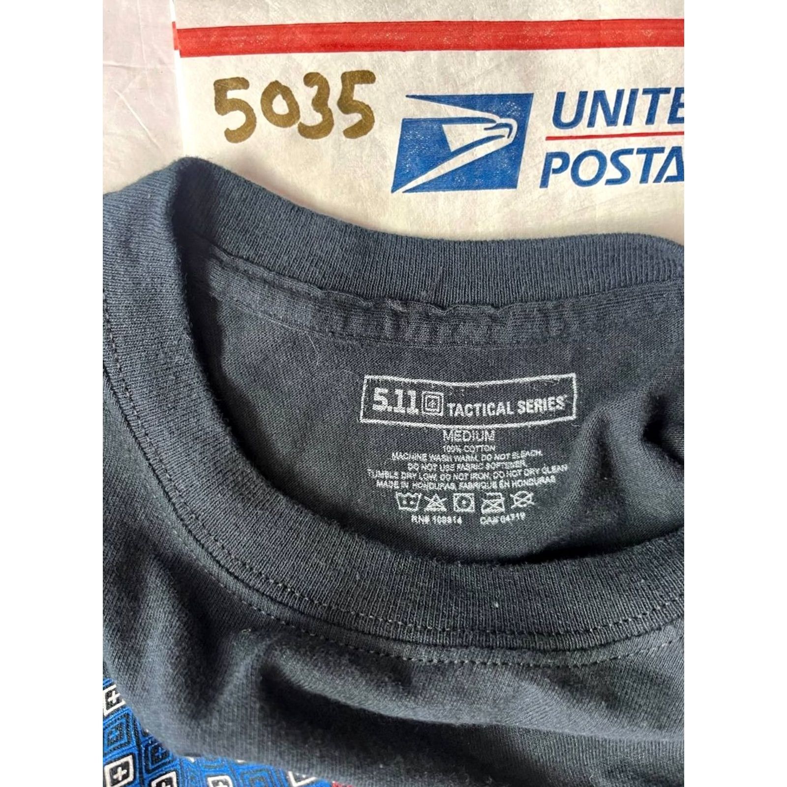 Vintage 5.11 Tactical TShirt Mens Size Medium US Flag USN Patriot USA Faded Black Size US M / EU 48-50 / 2 - 6 Thumbnail