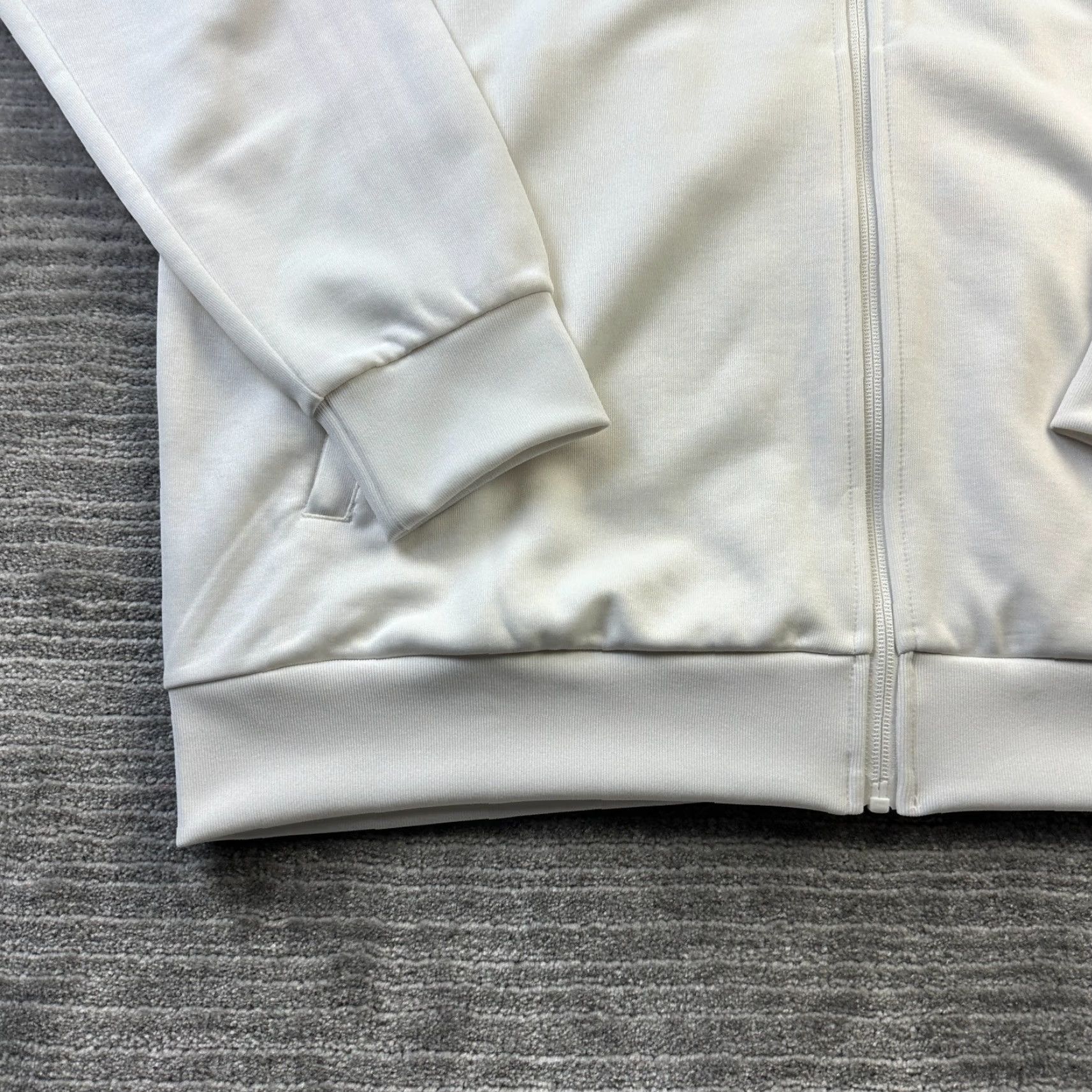 Adidas Adidas Jacket Mens XL White Red Originals Trefoil Firebird Track SST TT Full Zip Size US XL / EU 56 / 4 - 3 Thumbnail