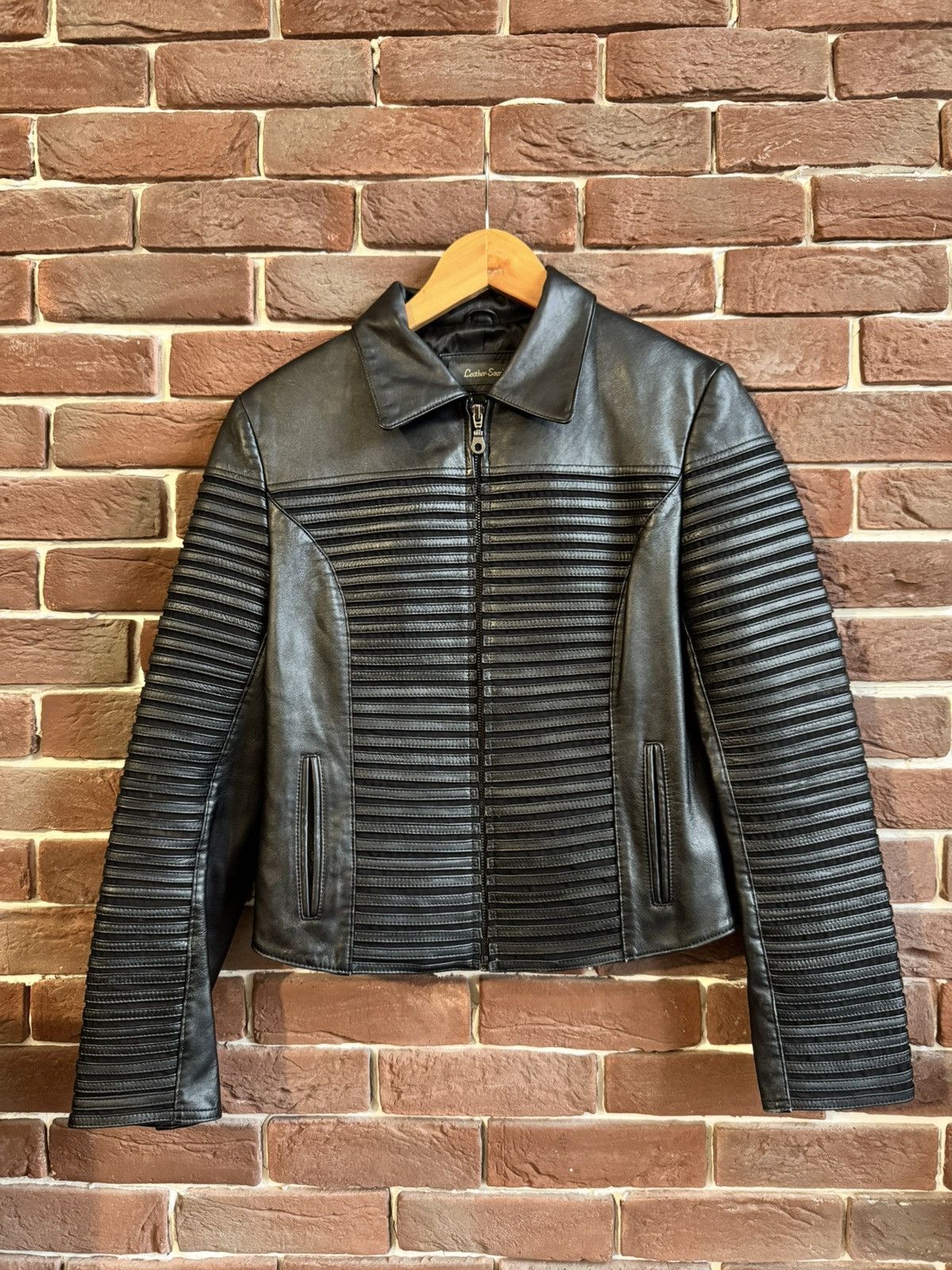 Vintage Vintage Genuine Lamb Leather Cropped Jacket High Quality Roc Size US S / EU 44-46 / 1 - 1 Thumbnail