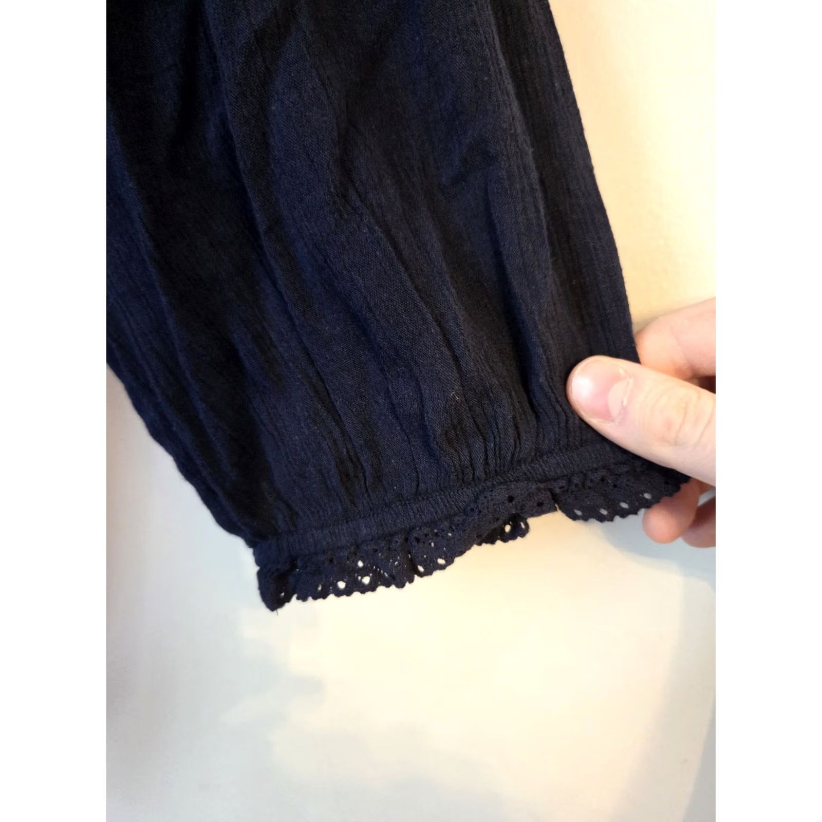 Vintage Crown & Ivy Navy Blue Smocked Trim Embroidered Floral Top Off the Shoulder 3/4 Sleeve L Bohemian Hippie Blouse Women Regular Size Size L / US 10 / IT 46 - 6 Thumbnail
