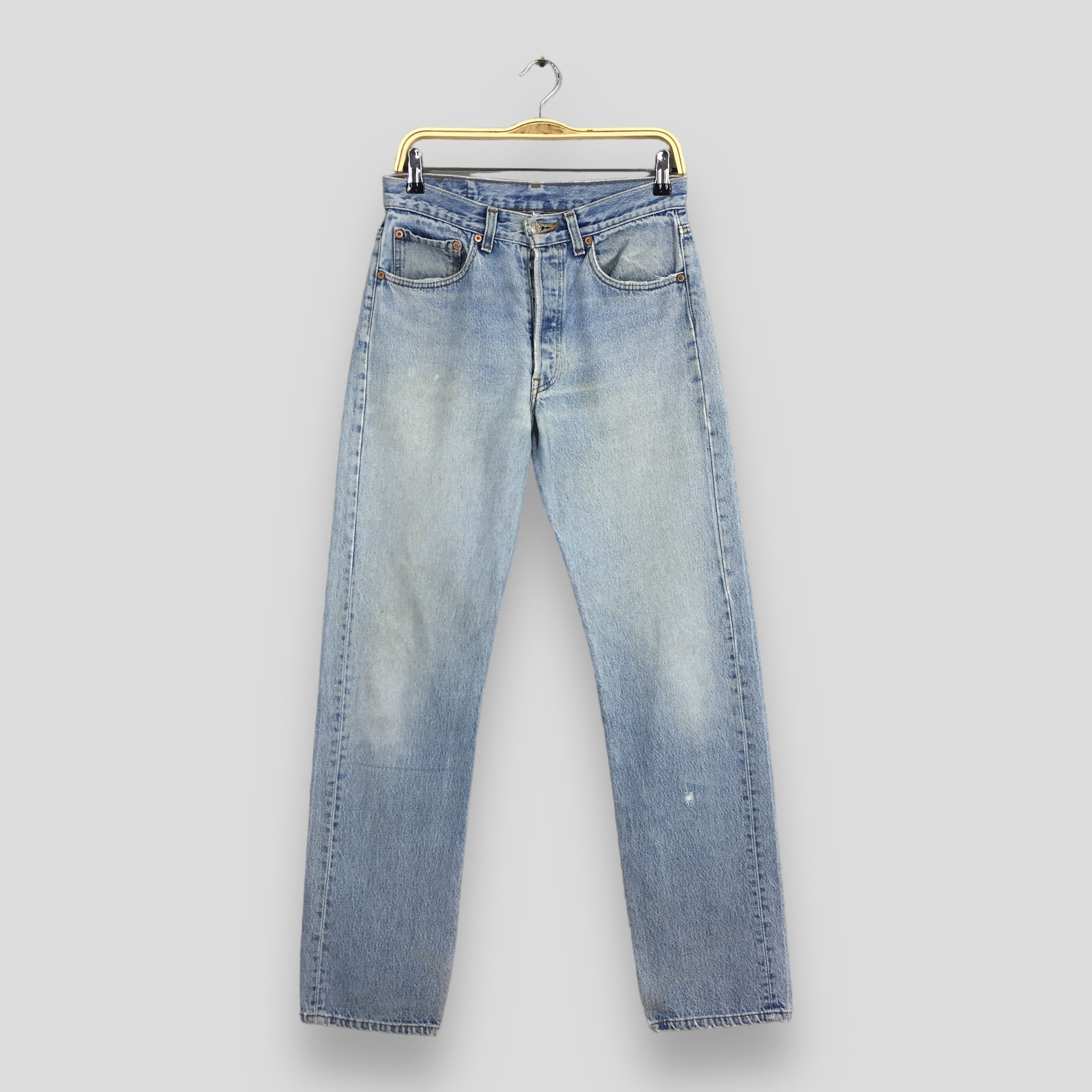 image of Size 28X31.5 Vintage 80's Levi's 501 Faded Blue Jeans, Men's