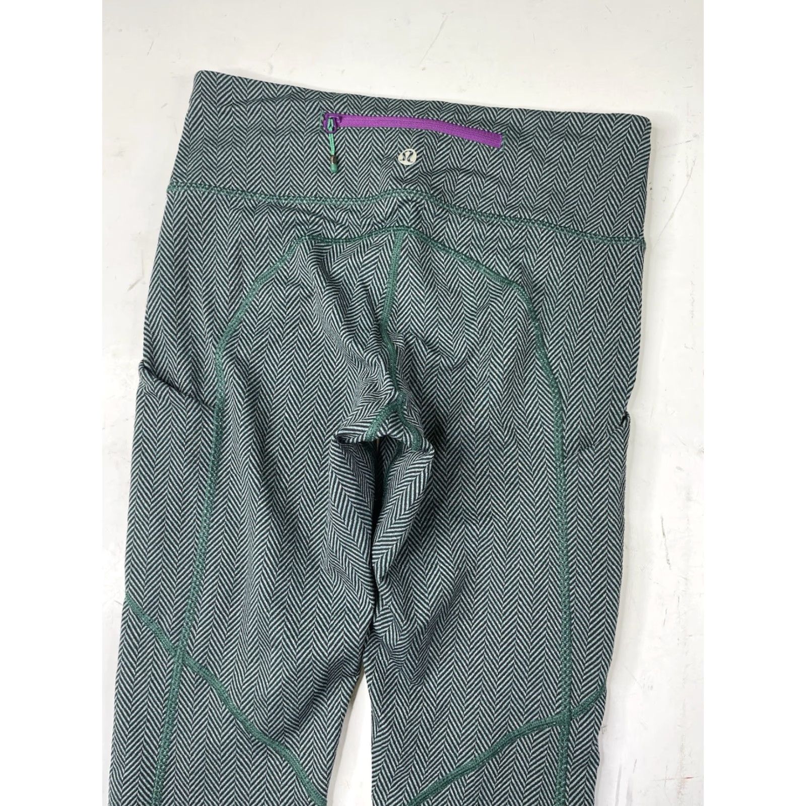 Lululemon Lululemon Speed Tight Leggings Size 4 Green Herringbone Compression Pull On Pocket Skinny Women Activewear Athleisure Gym Training Running Yoga Size 27" / US 4 / IT 40 - 2 Thumbnail