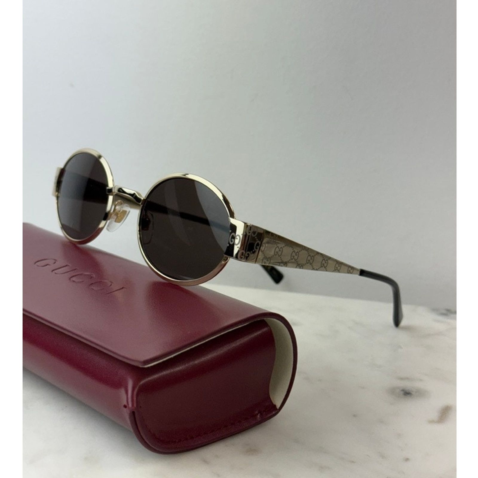 NEW Gucci GG1854S Gold Metal Round Logo Sunglasses $610  display picture 2