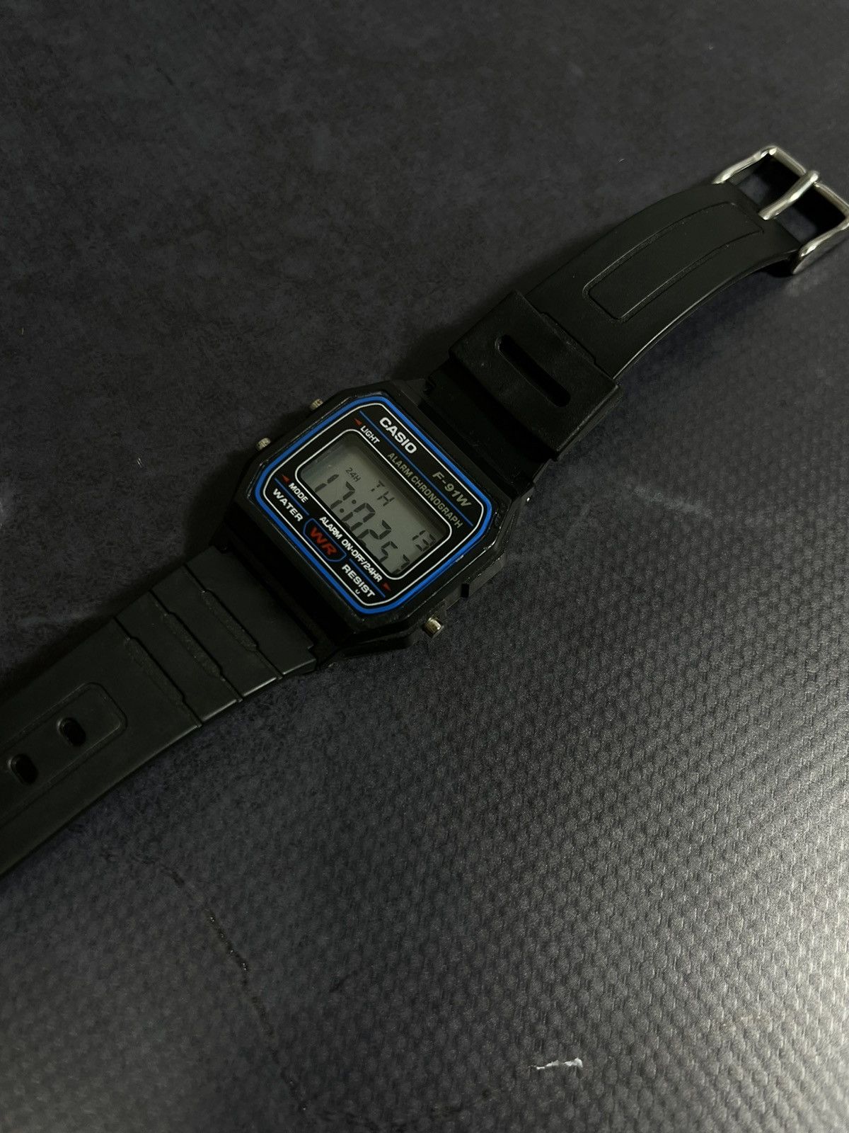 Casio Classic Casio F-91W Digital Watch Japanese Quartz Size ONE SIZE - 9 Thumbnail