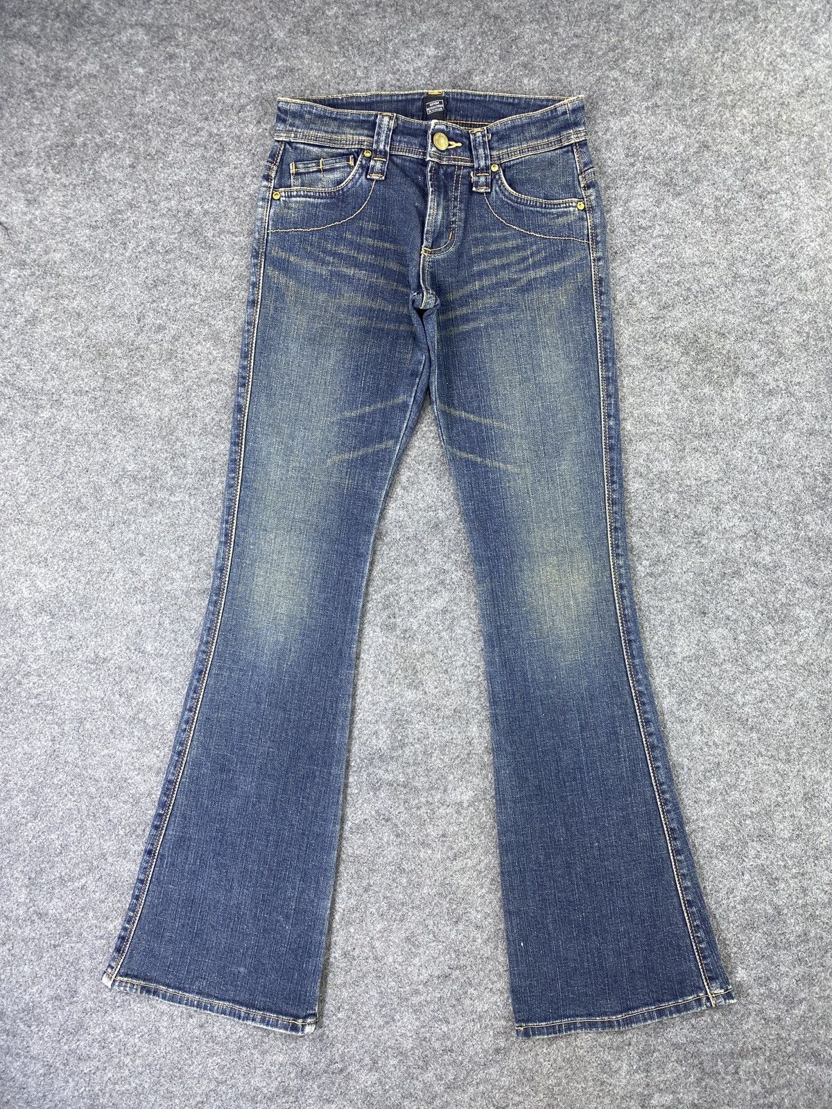 C-seventeen Blue Wash bootcut Jeans - J1068
