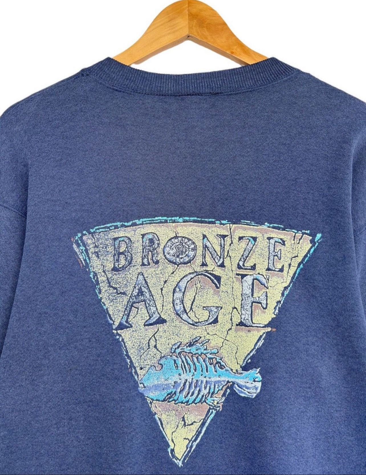 Vintage Vintage 90s Bronze Age Sweatshirt Bronze Age Crewneck Medium Size US M / EU 48-50 / 2 - 5 Thumbnail