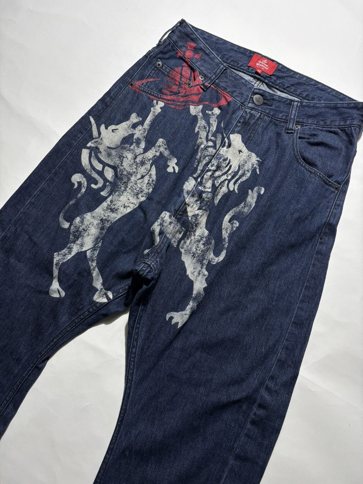 Vivienne Westwood VIVIENNE WESTWOOD SAROUEL ORB LION DENIM JEANS Size 26" / US 2 / IT 38 - 3 Thumbnail