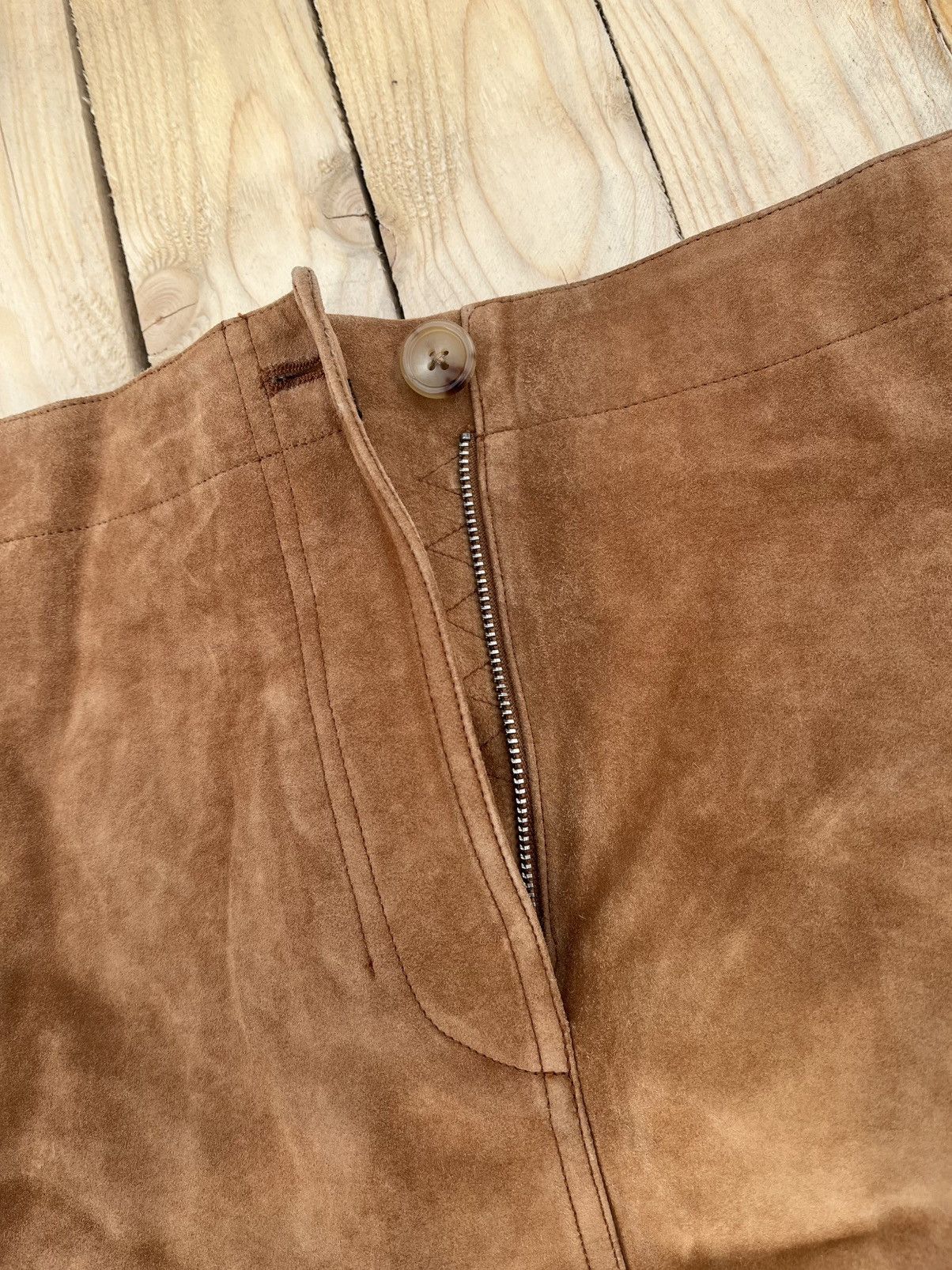 Helmut Lang SAMPLE HELMUT LANG SUEDE LEATHER MIDI SKIRT Size 26" / US 2 / IT 38 - 3 Thumbnail