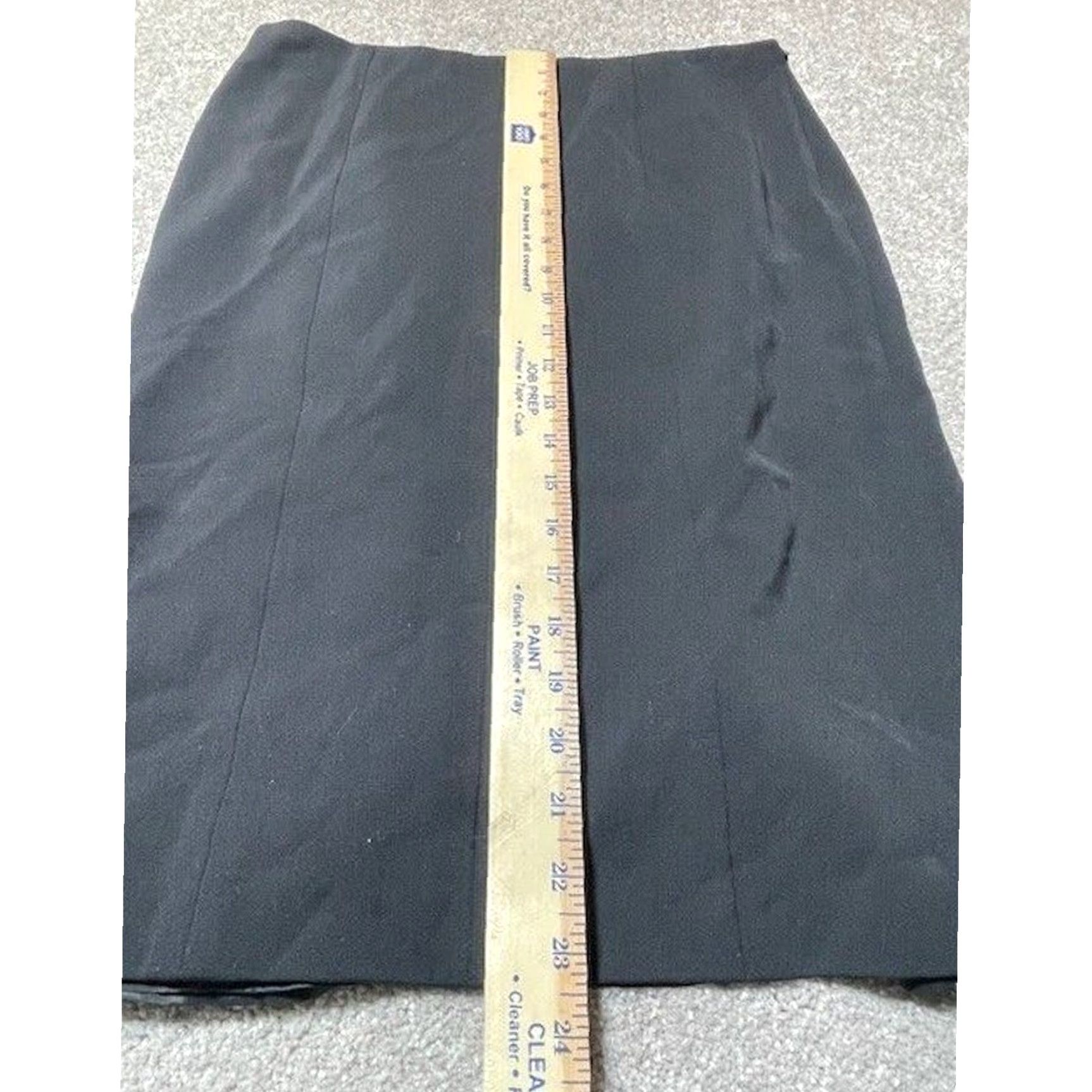 Ralph Lauren Ralph Lauren Skirt 10 Classic Office Core Minimalist Old Money Timeless Preppy Women Short Pencil Zip Slit Lined Black Size 32" / US 10 / IT 46 - 6 Thumbnail