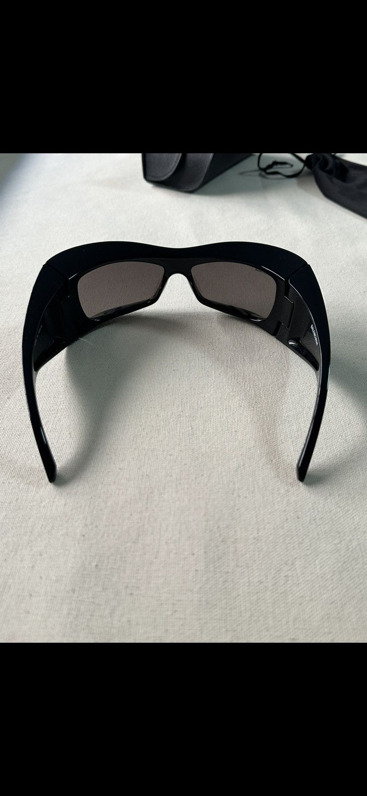 Balenciaga Balenciaga Extreme Oversized Wrap Sunglasses Size ONE SIZE - 6 Thumbnail